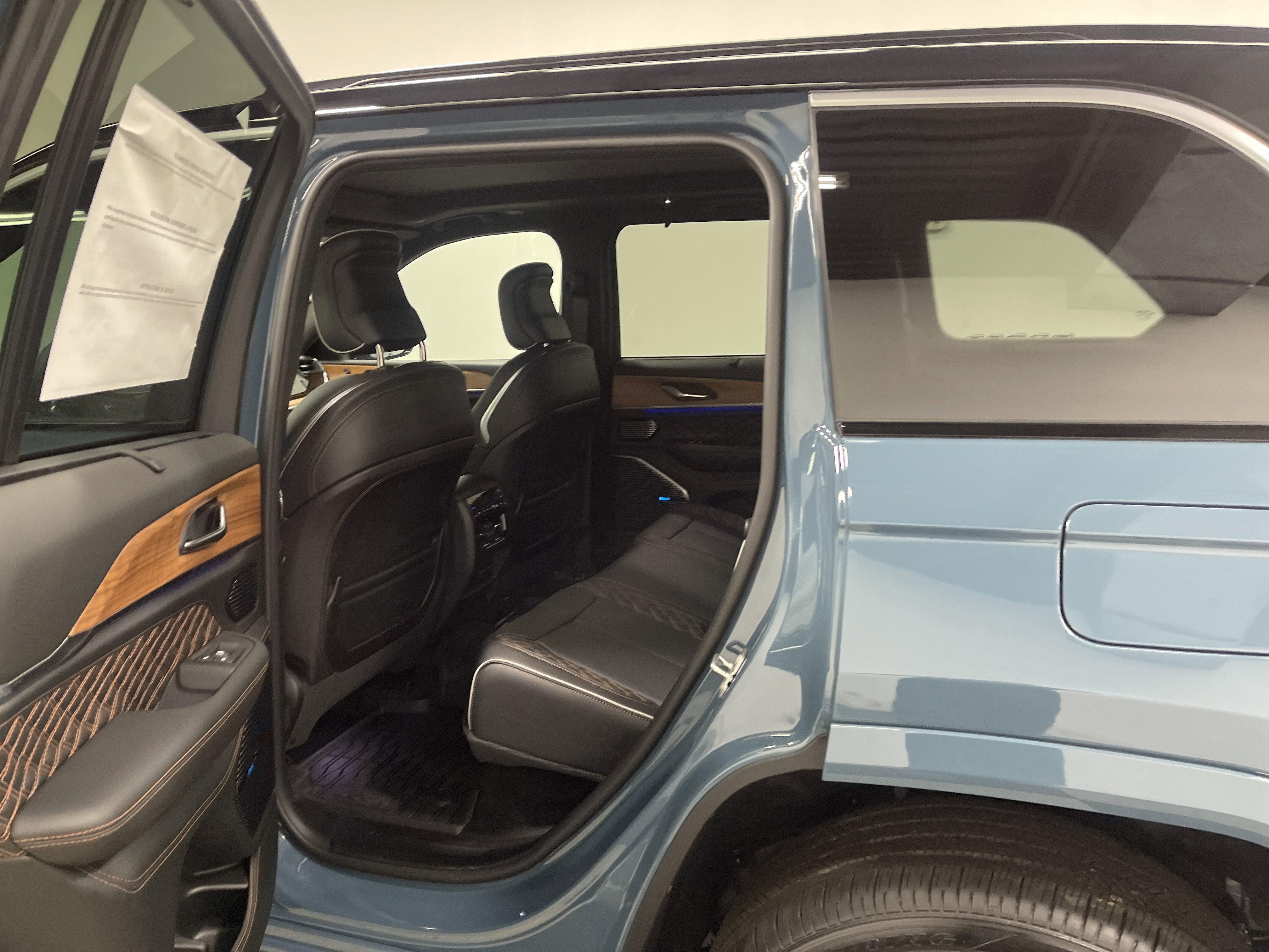 2026 Jeep Grand Cherokee GRAND CHEROKEE SUMMIT 4X4