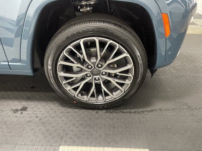 2026 Jeep Grand Cherokee GRAND CHEROKEE SUMMIT 4X4