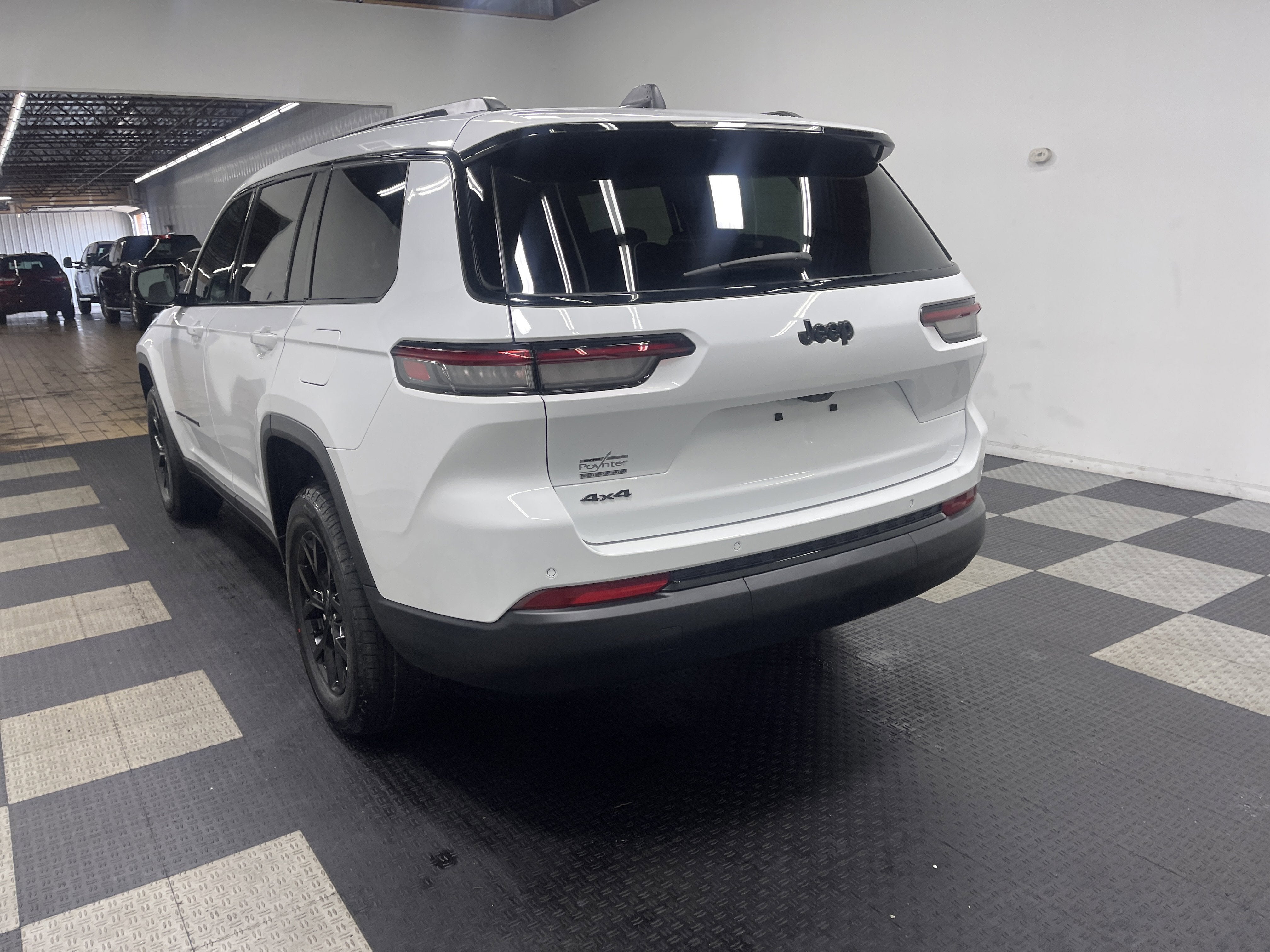 2025 Jeep Grand Cherokee GRAND CHEROKEE L ALTITUDE X 4X4