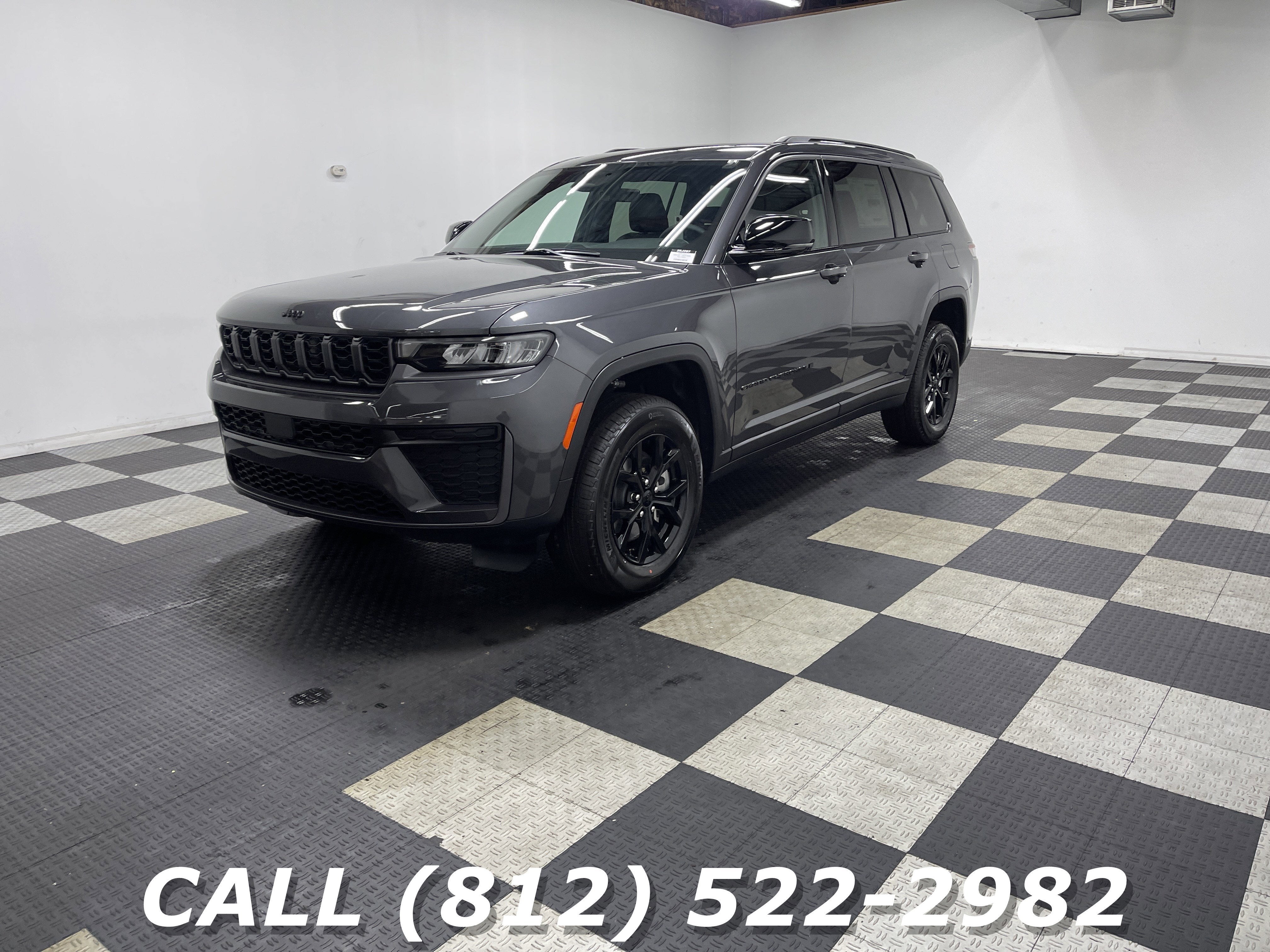 2026 Jeep Grand Cherokee GRAND CHEROKEE L LAREDO ALTITUDE 4X4