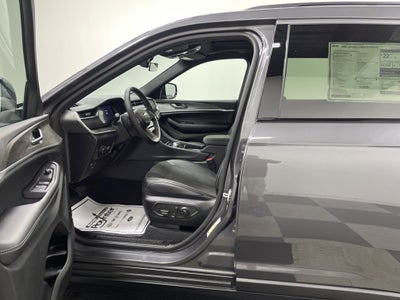 2026 Jeep Grand Cherokee GRAND CHEROKEE L LAREDO ALTITUDE 4X4