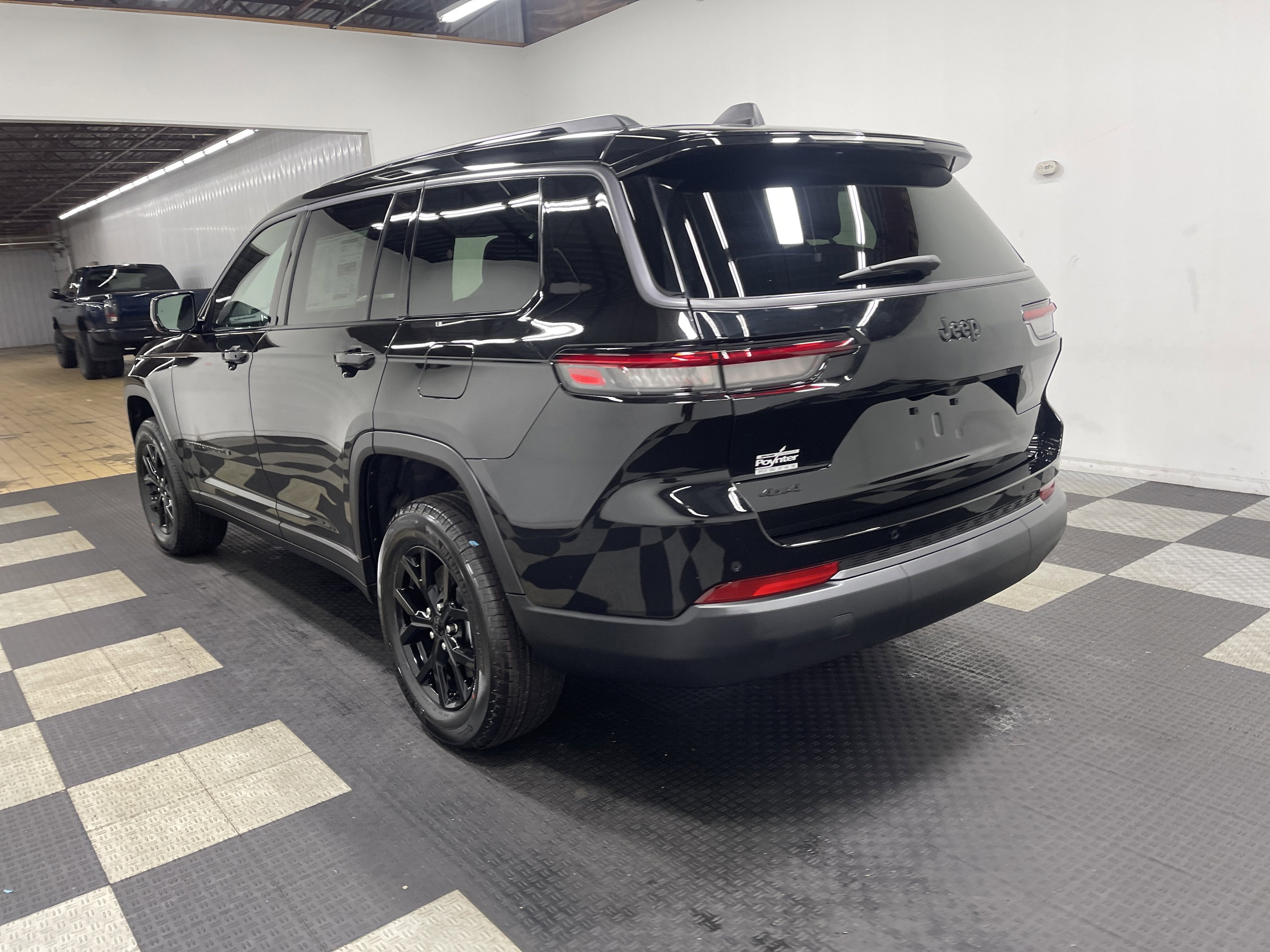 2026 Jeep Grand Cherokee GRAND CHEROKEE L LAREDO ALTITUDE 4X4