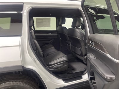 2026 Jeep Grand Cherokee GRAND CHEROKEE L LAREDO ALTITUDE 4X4