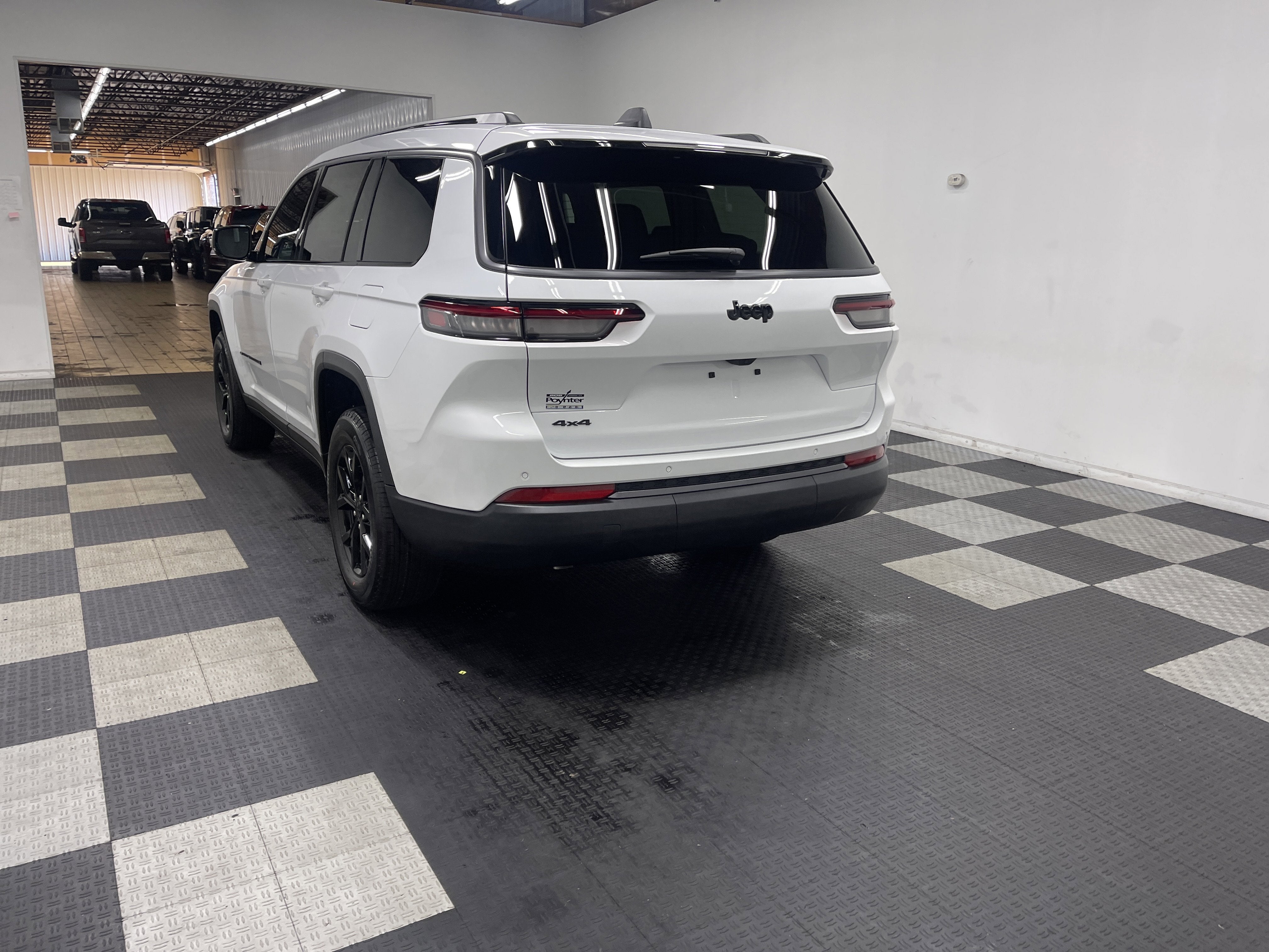 2026 Jeep Grand Cherokee GRAND CHEROKEE L LAREDO ALTITUDE 4X4