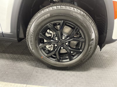 2026 Jeep Grand Cherokee GRAND CHEROKEE L LAREDO ALTITUDE 4X4