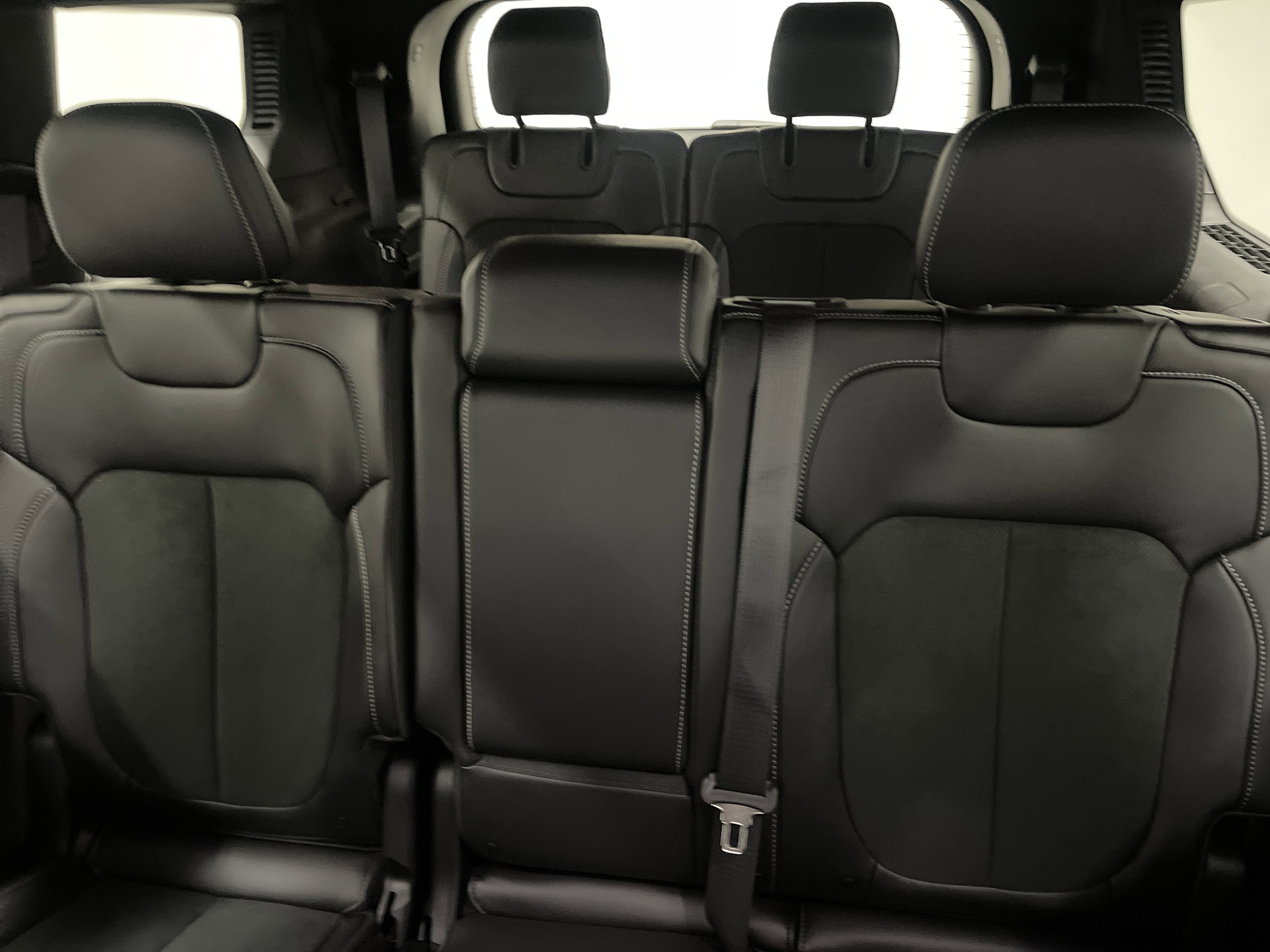 2026 Jeep Grand Cherokee GRAND CHEROKEE L LAREDO ALTITUDE 4X4