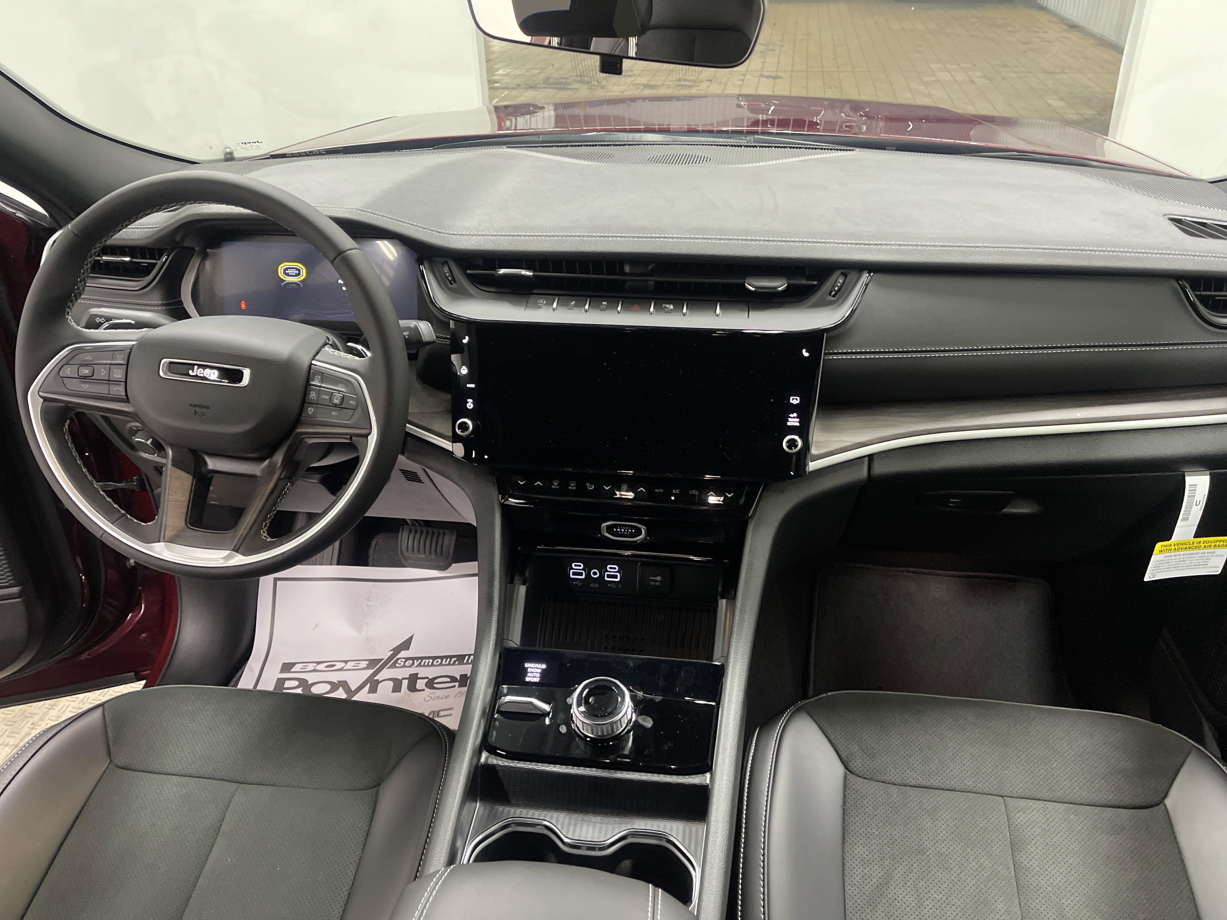 2026 Jeep Grand Cherokee GRAND CHEROKEE L LAREDO ALTITUDE 4X4