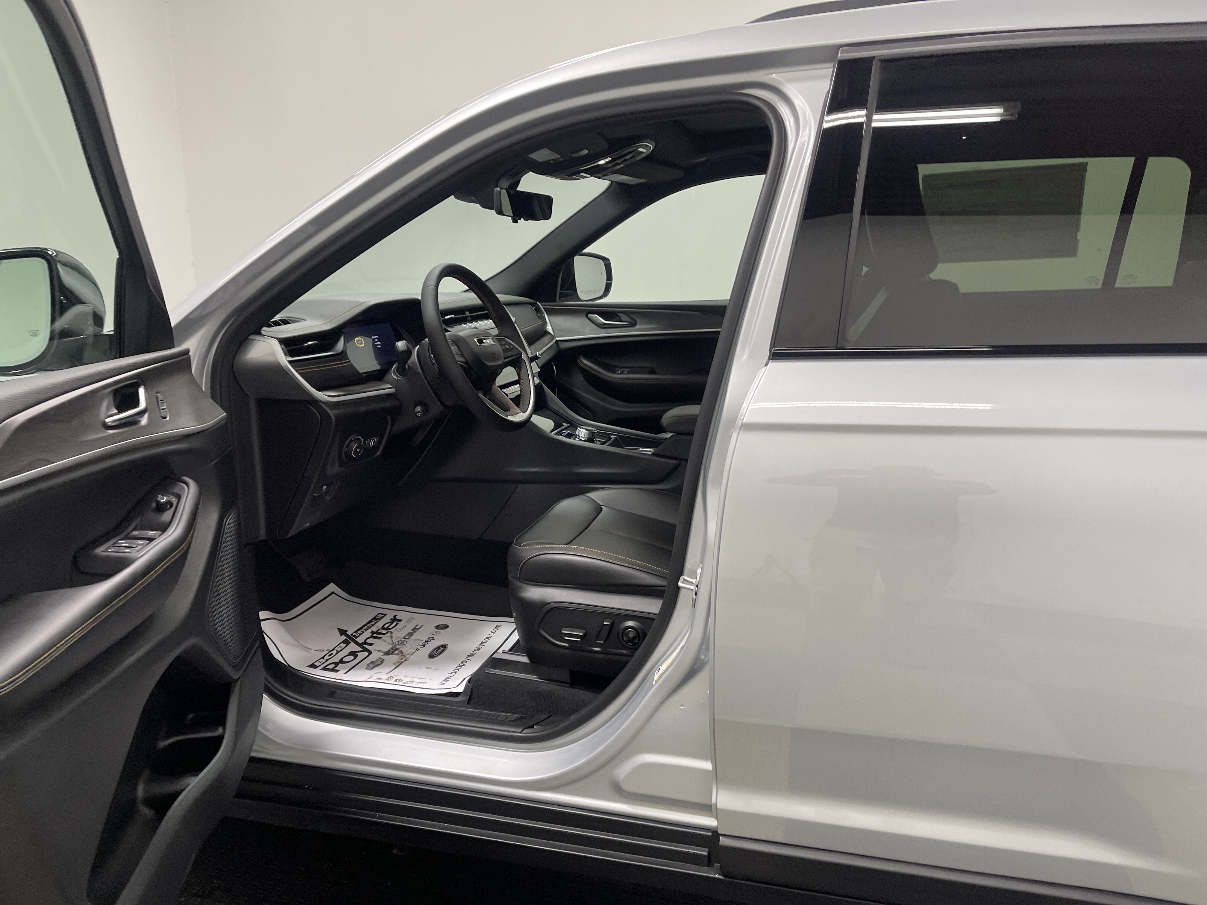 2026 Jeep Grand Cherokee GRAND CHEROKEE L 85TH ANNIVERSARY EDITION 4X4
