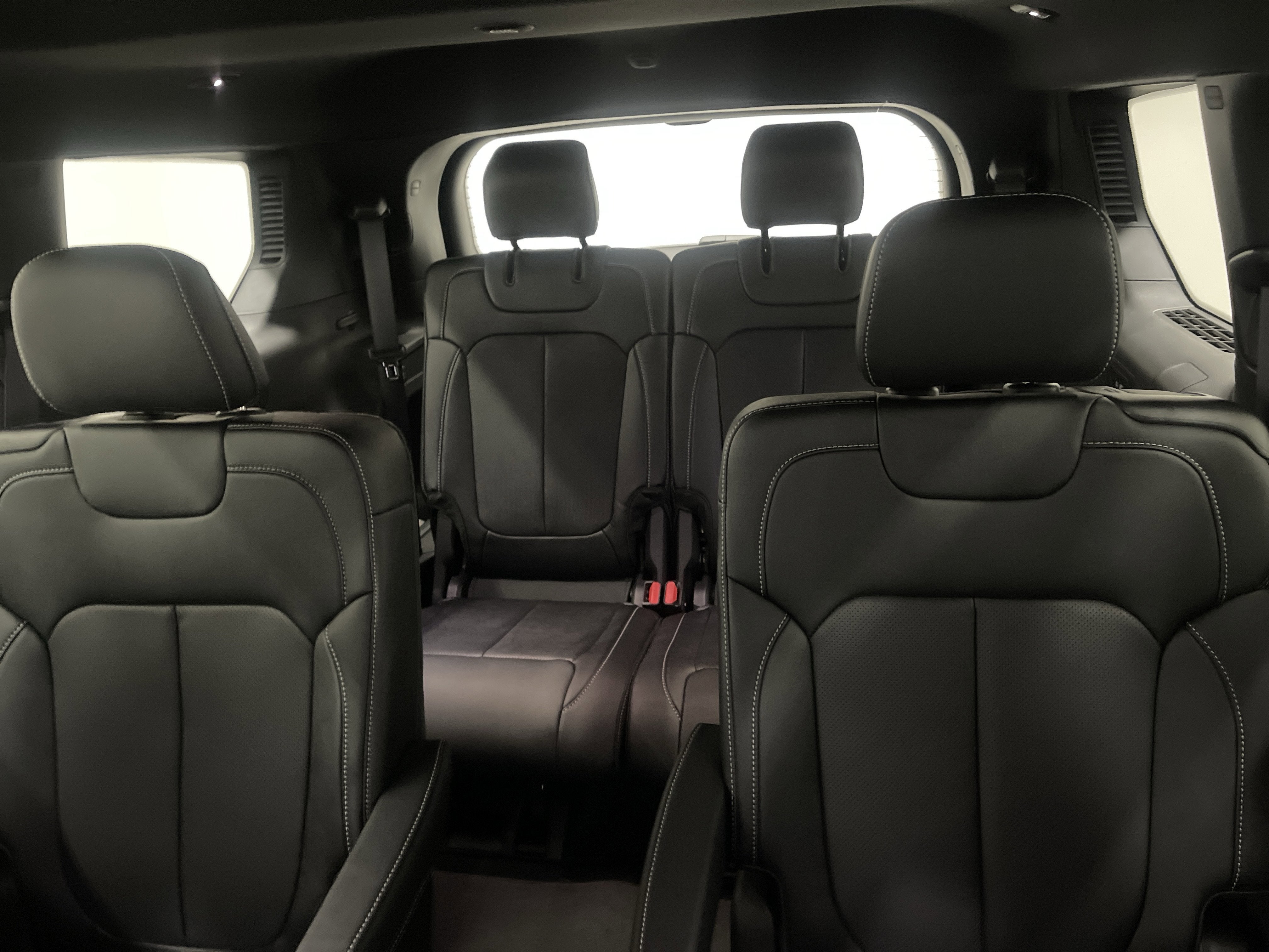 2026 Jeep Grand Cherokee GRAND CHEROKEE L LIMITED RESERVE 4X4
