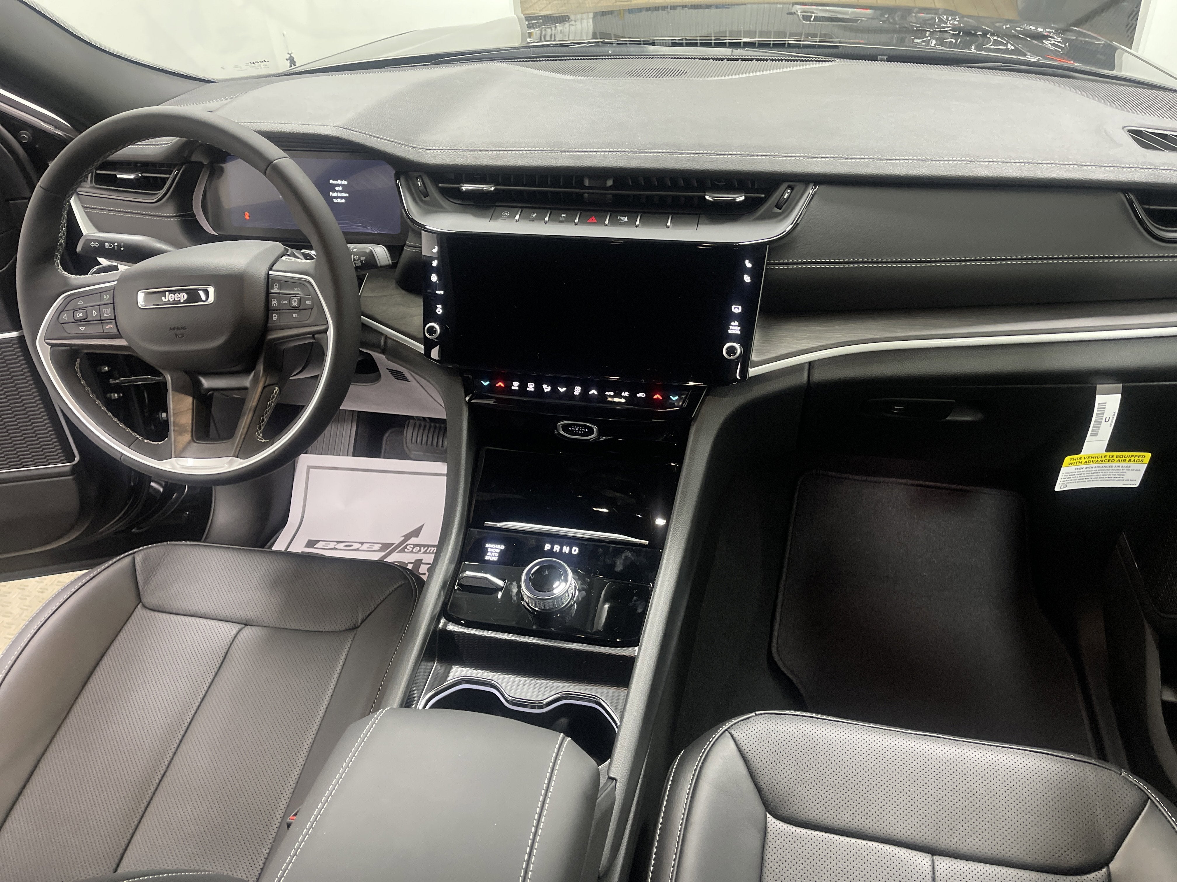 2026 Jeep Grand Cherokee GRAND CHEROKEE L LIMITED RESERVE 4X4