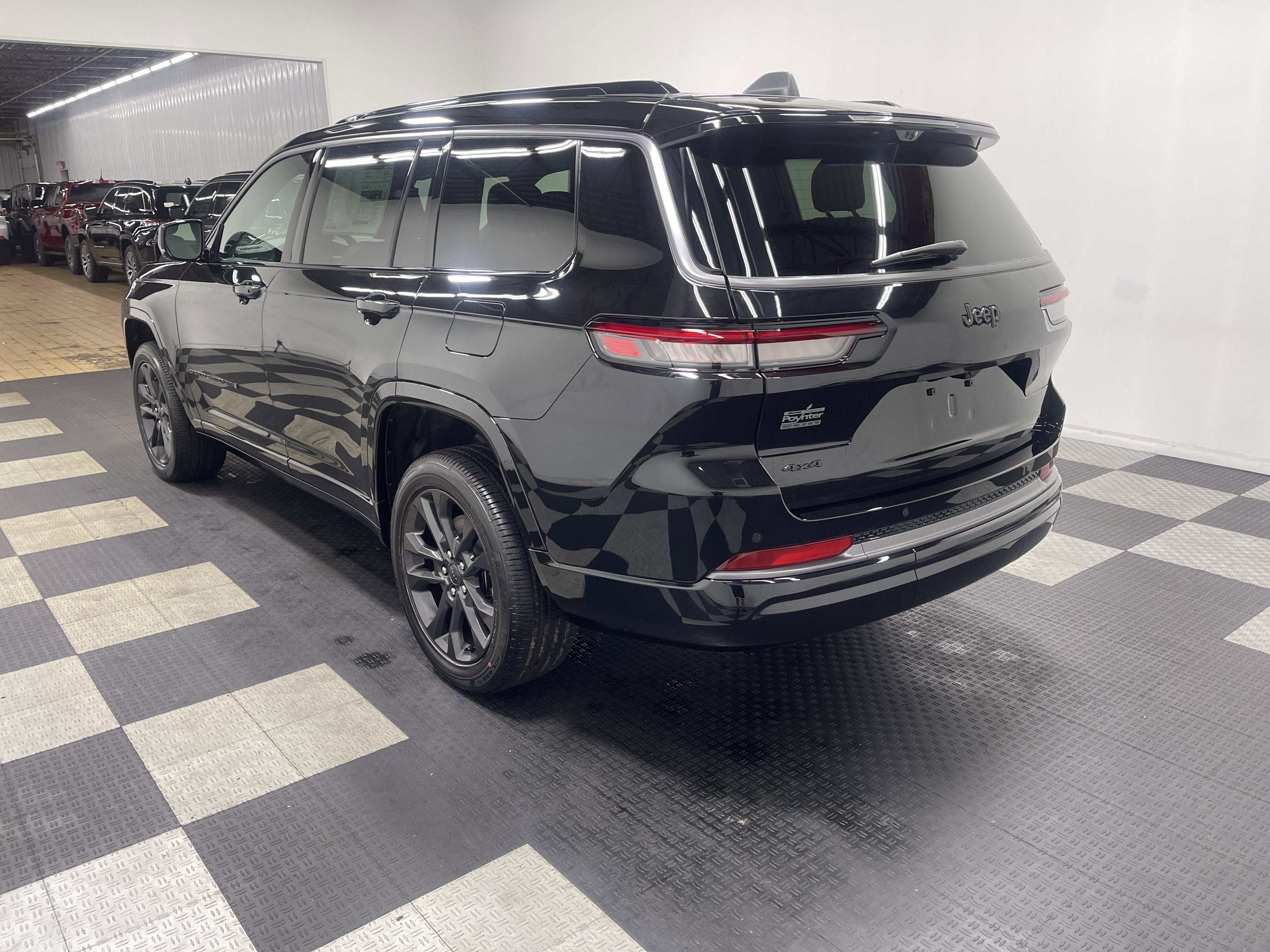 2026 Jeep Grand Cherokee GRAND CHEROKEE L LIMITED RESERVE 4X4