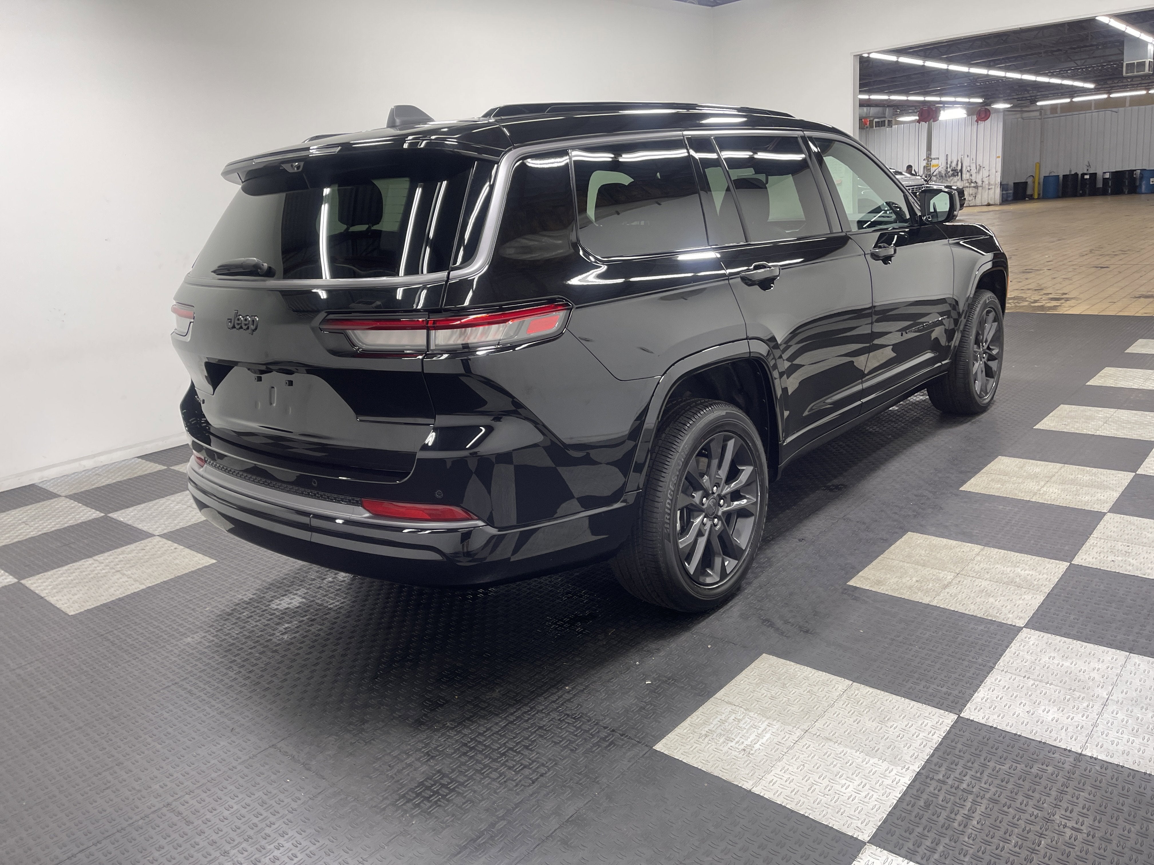2026 Jeep Grand Cherokee GRAND CHEROKEE L LIMITED RESERVE 4X4