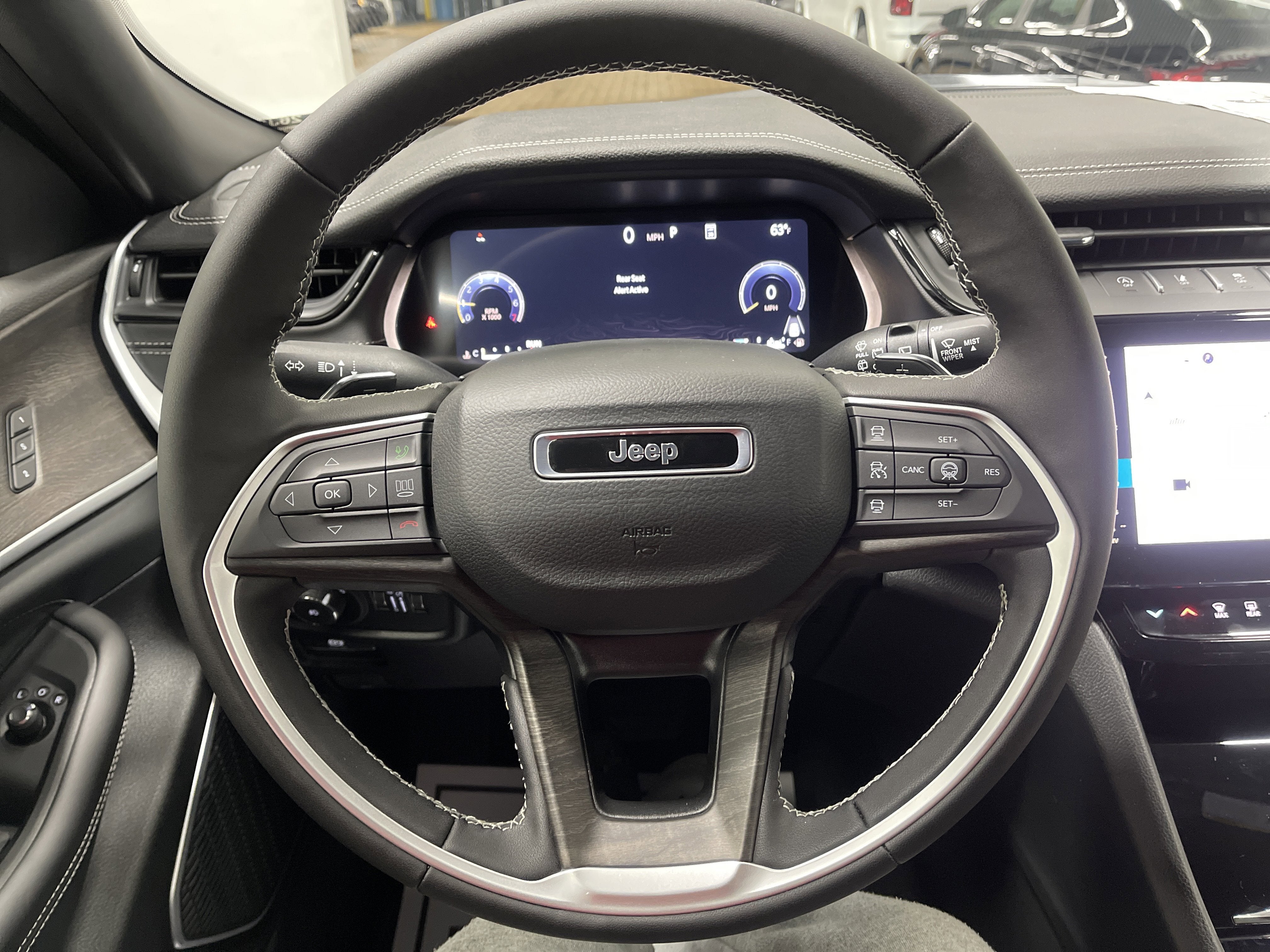 2026 Jeep Grand Cherokee GRAND CHEROKEE L LIMITED RESERVE 4X4