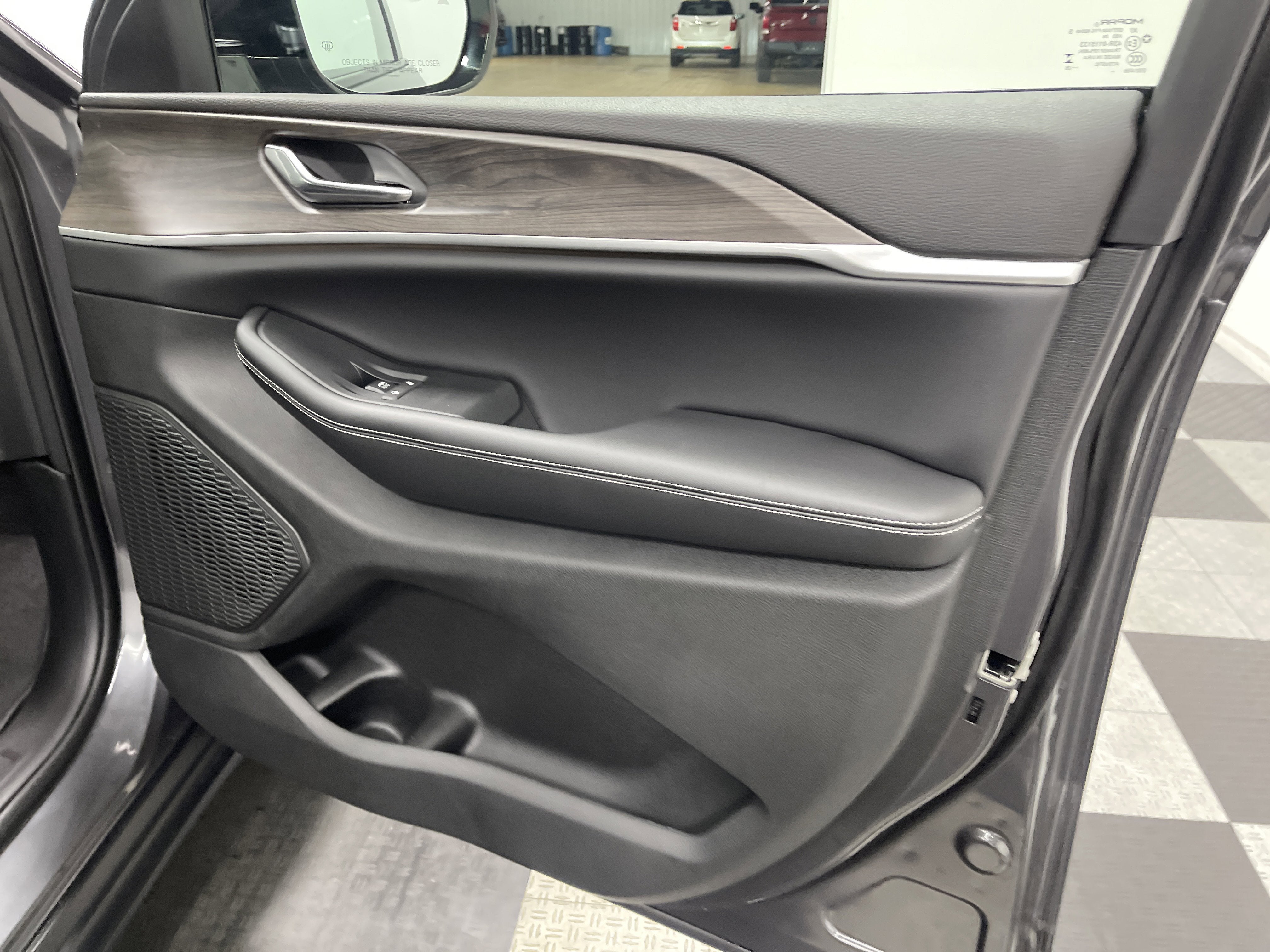 2026 Jeep Grand Cherokee GRAND CHEROKEE L LIMITED RESERVE 4X4
