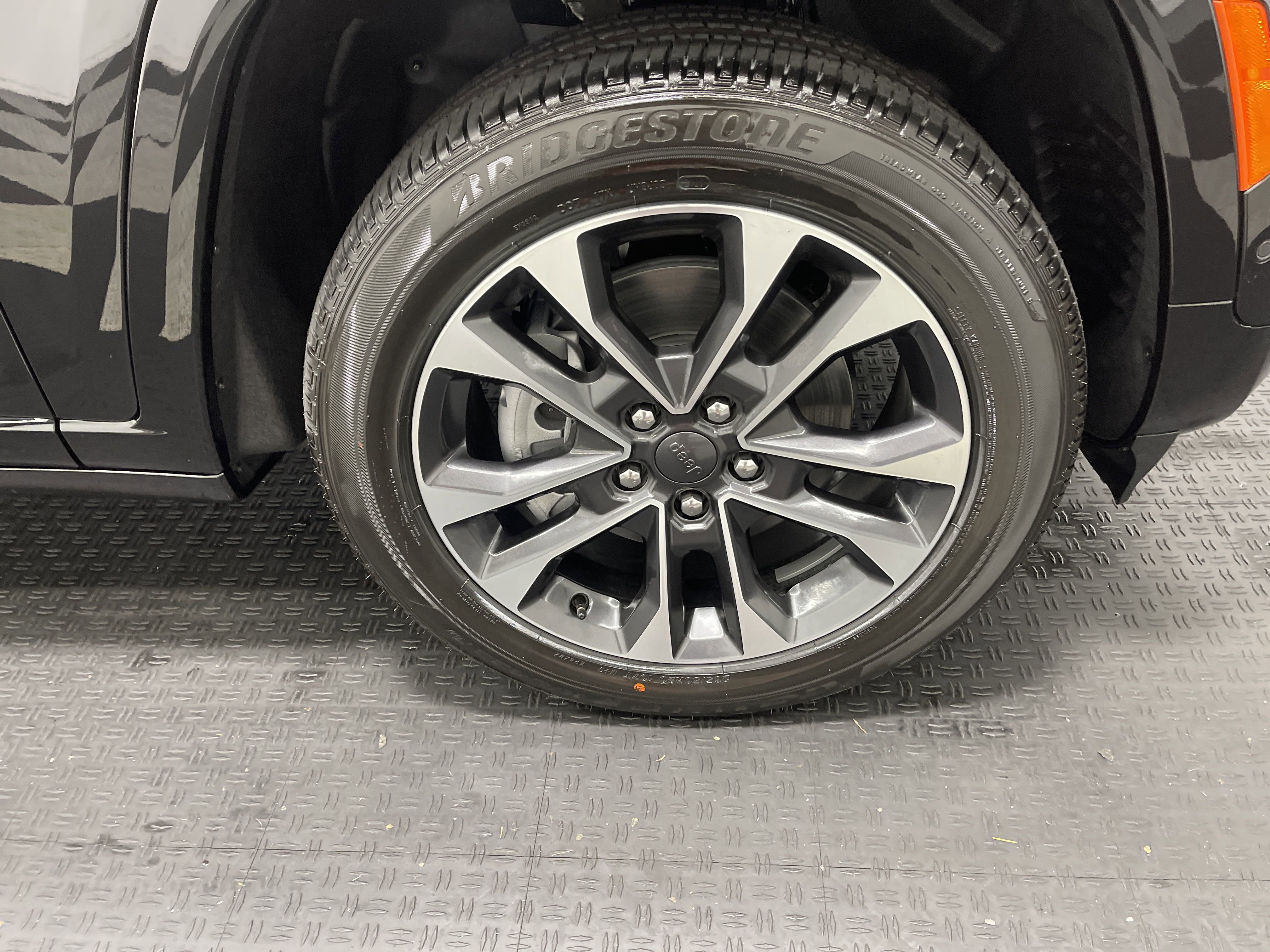 2025 Jeep Grand Cherokee GRAND CHEROKEE L OVERLAND 4X4