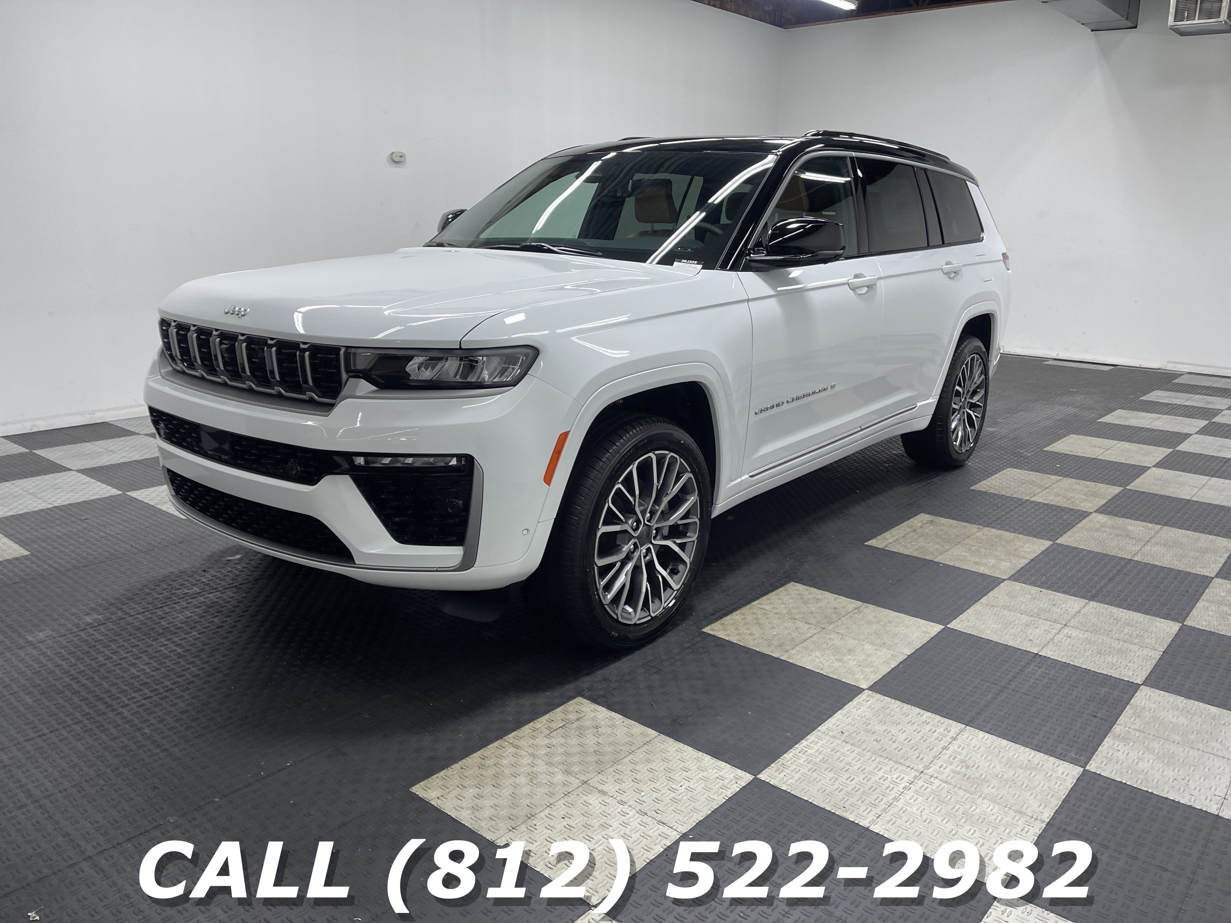 2026 Jeep Grand Cherokee GRAND CHEROKEE L SUMMIT 4X4