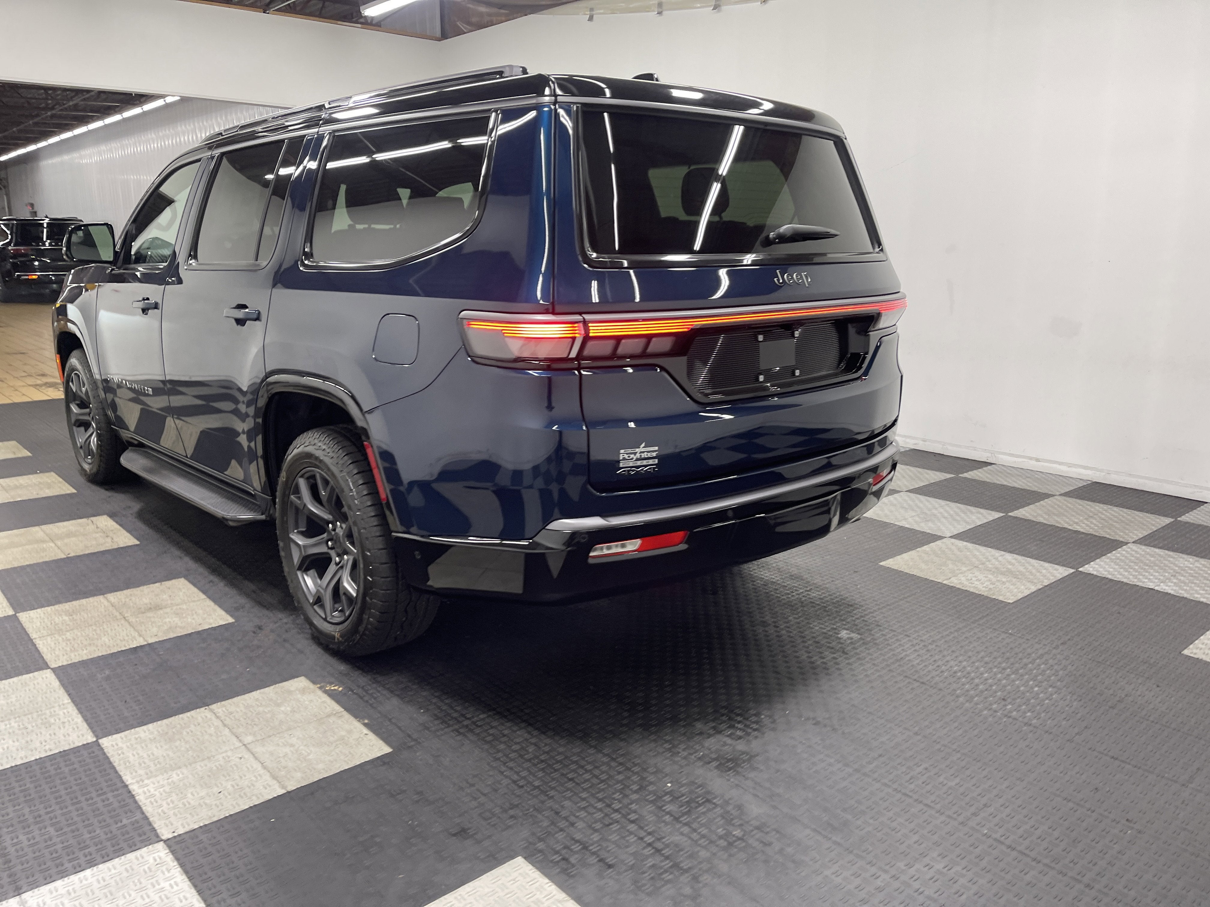 2026 Jeep Grand Wagoneer GRAND WAGONEER UPLAND 4X4