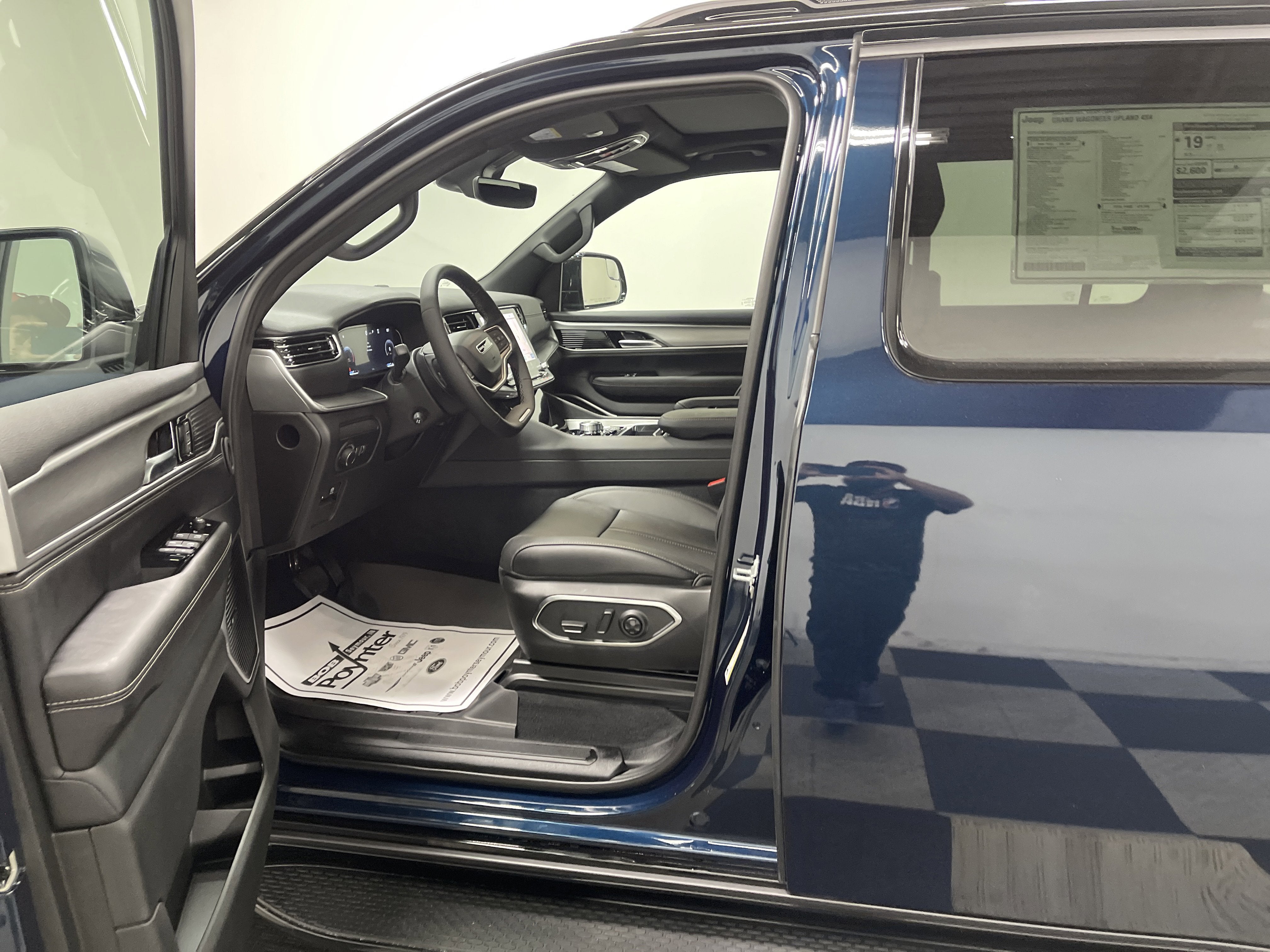 2026 Jeep Grand Wagoneer GRAND WAGONEER UPLAND 4X4