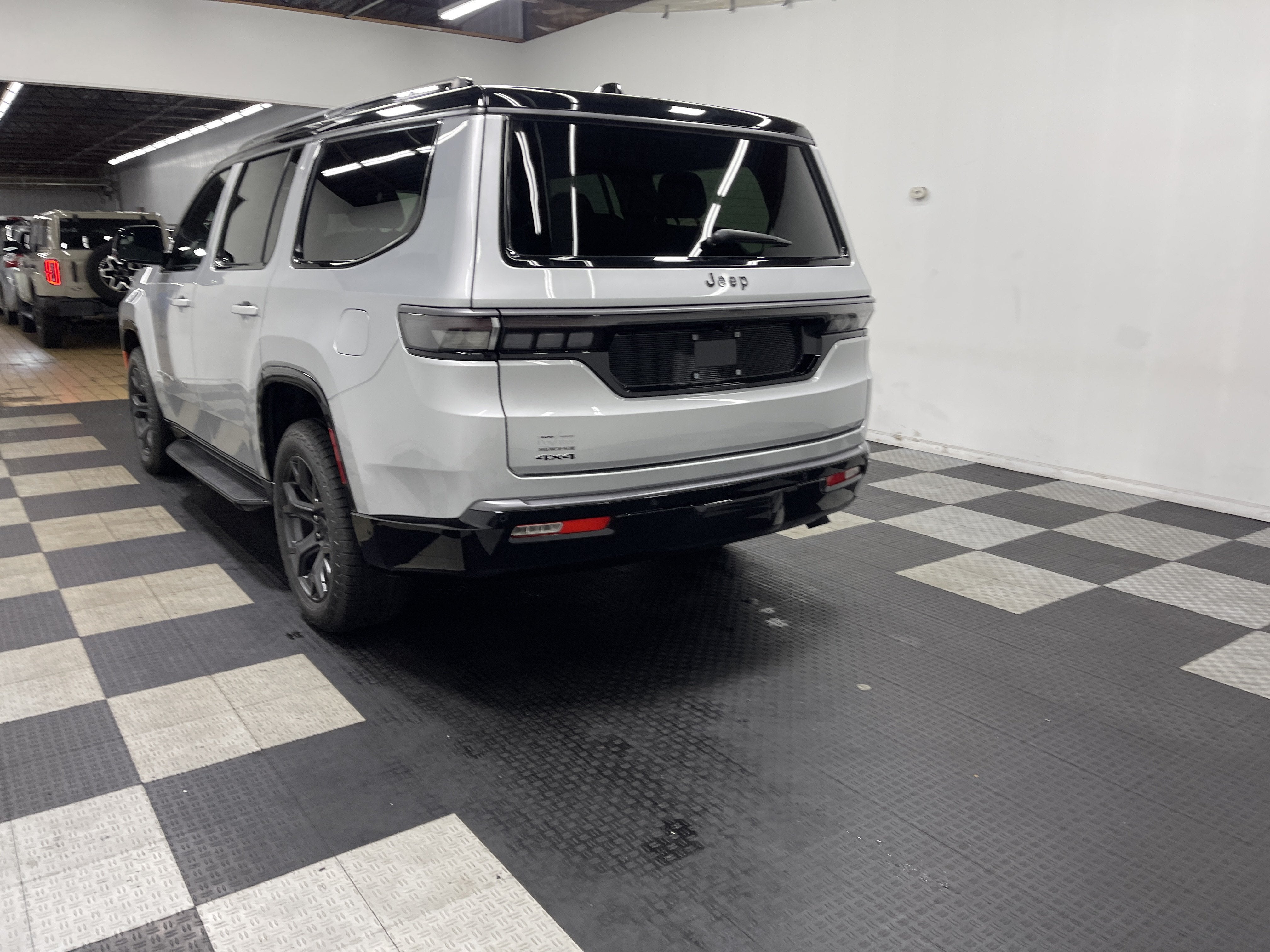 2026 Jeep Grand Wagoneer GRAND WAGONEER UPLAND 4X4