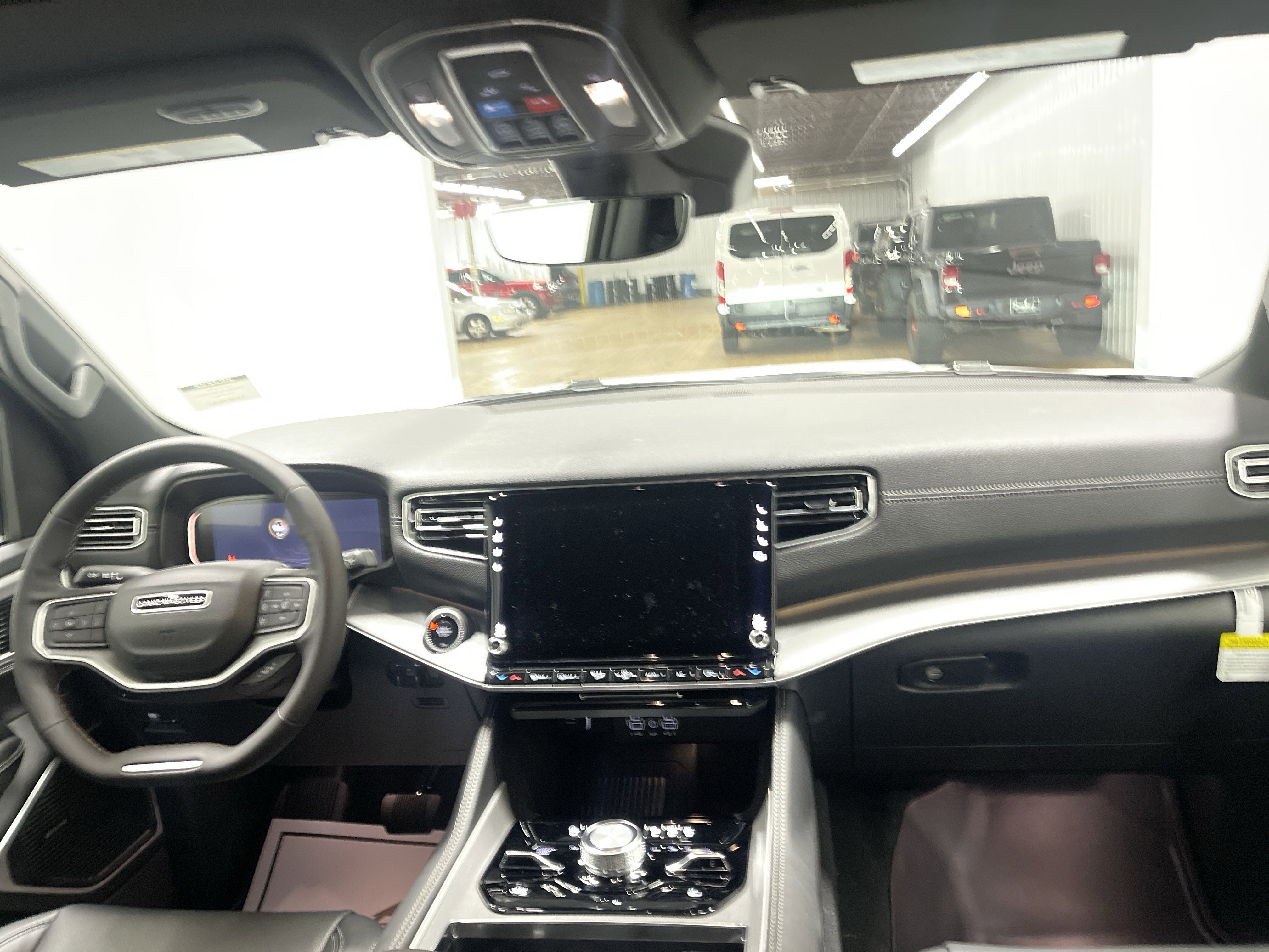 2026 Jeep Grand Wagoneer GRAND WAGONEER UPLAND 4X4