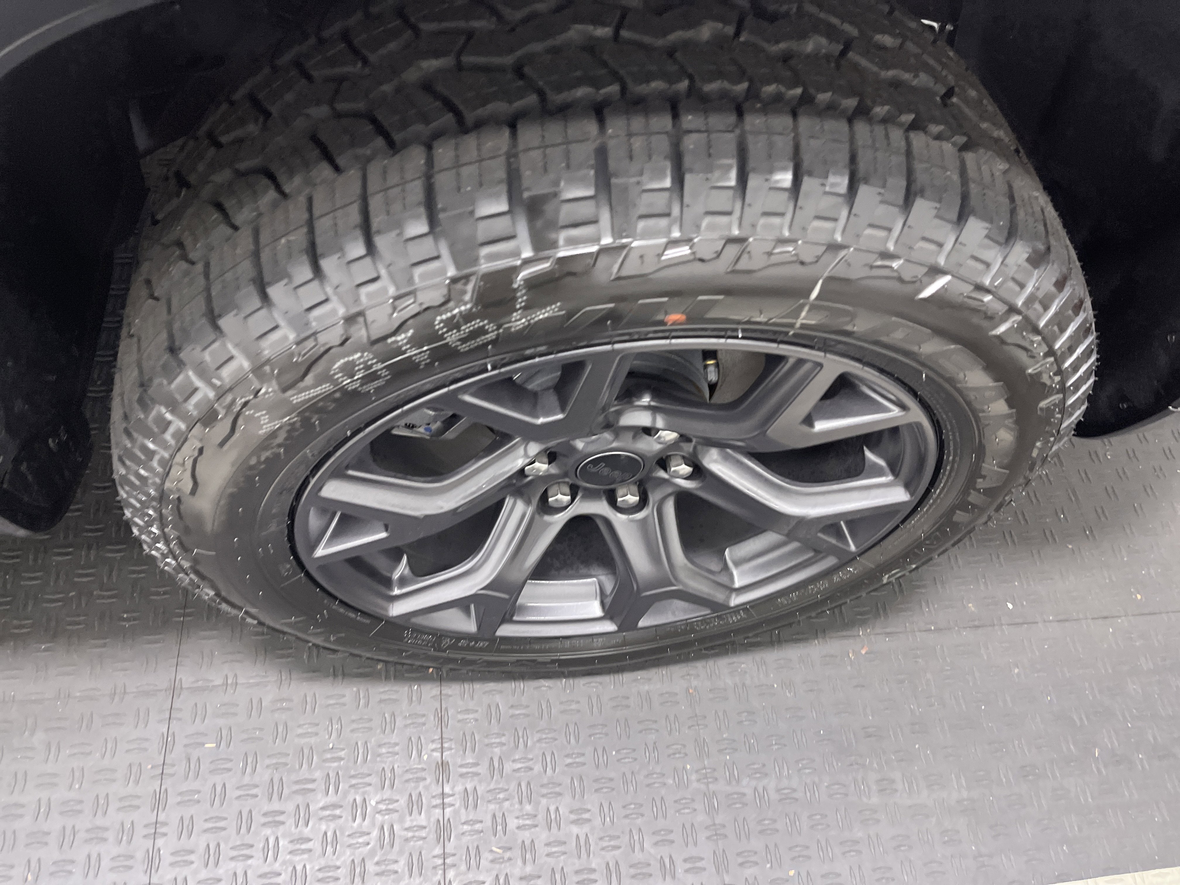 2026 Jeep Grand Wagoneer GRAND WAGONEER UPLAND 4X4