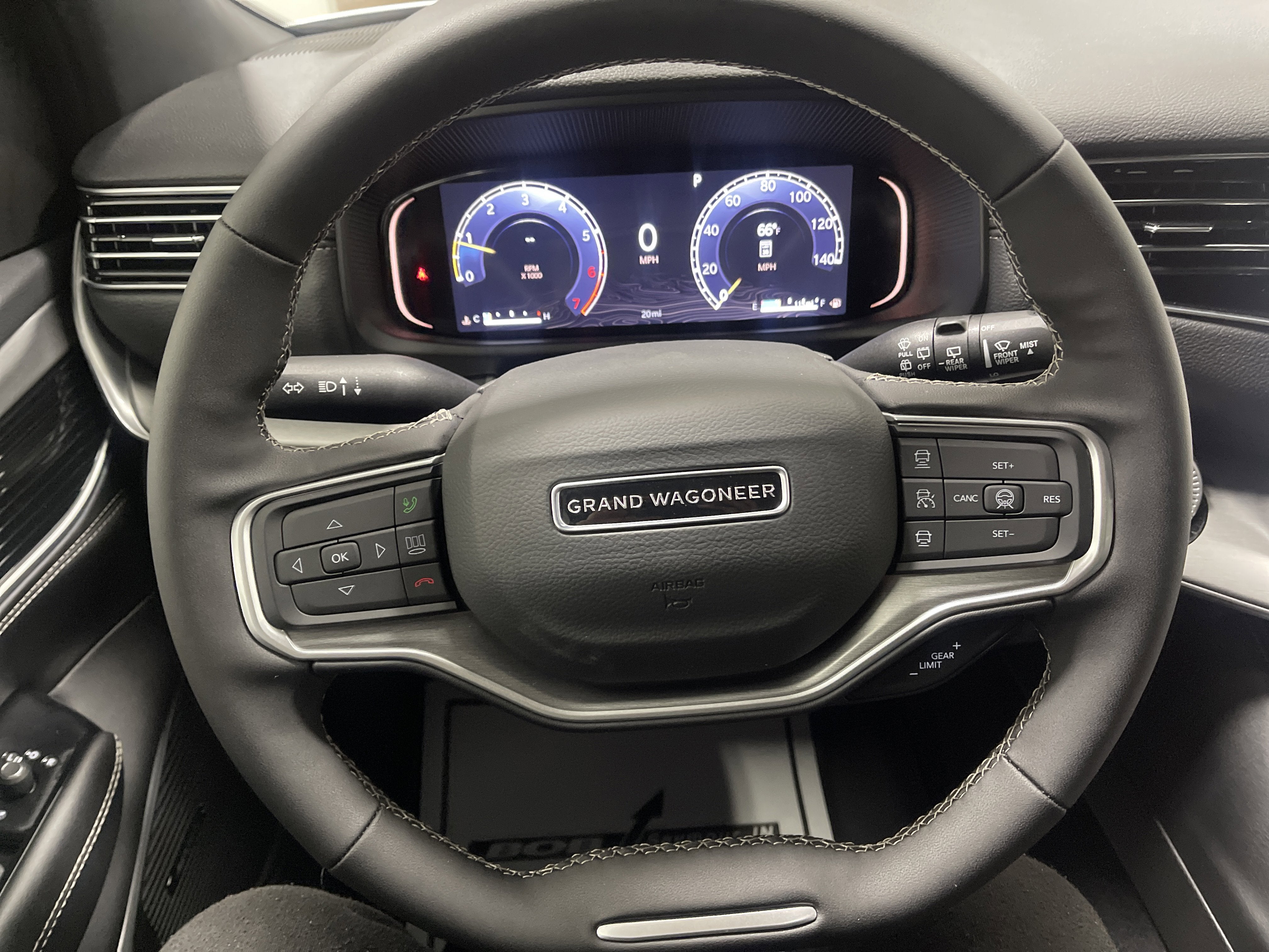 2026 Jeep Grand Wagoneer GRAND WAGONEER UPLAND 4X4