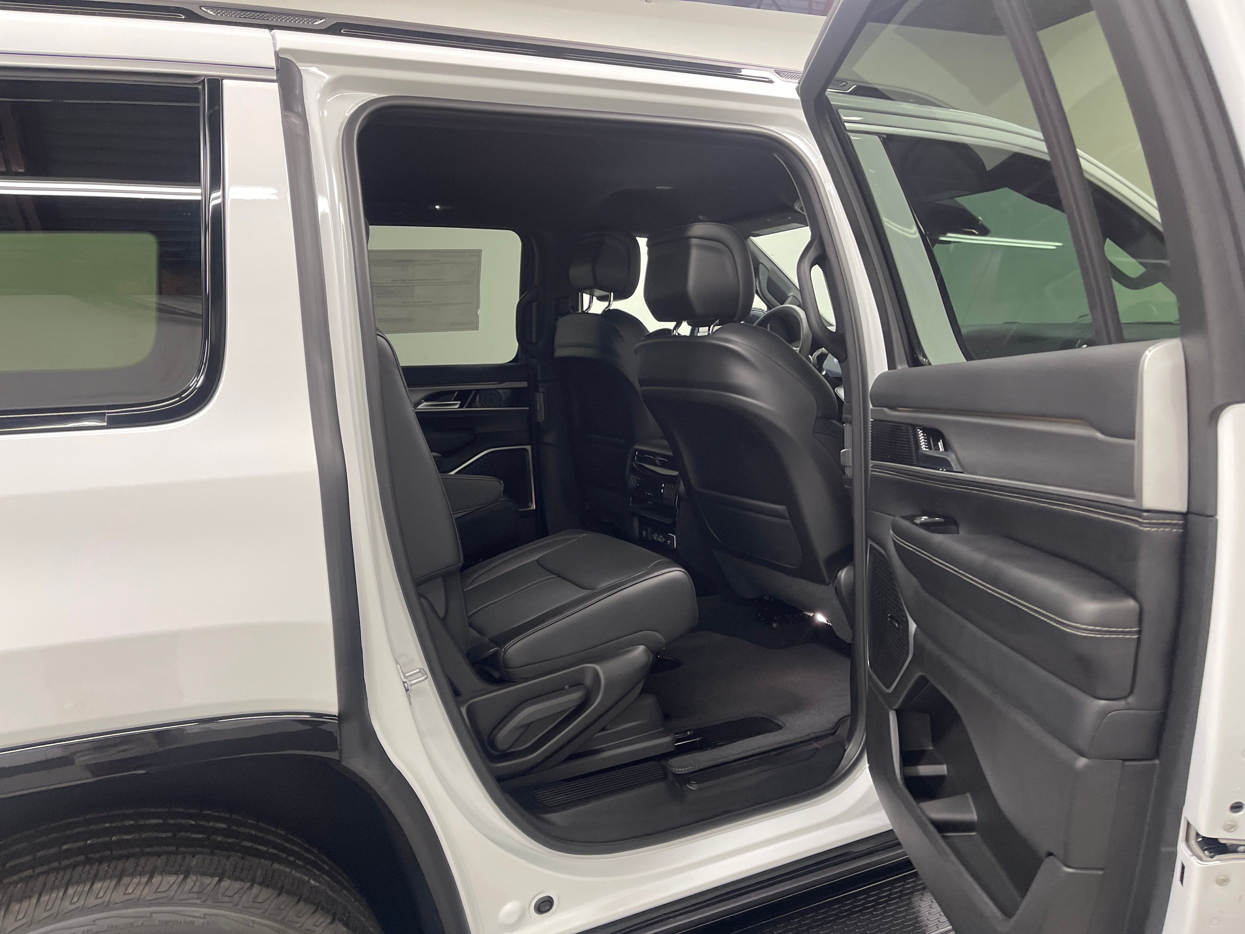 2026 Jeep Grand Wagoneer GRAND WAGONEER 4X4