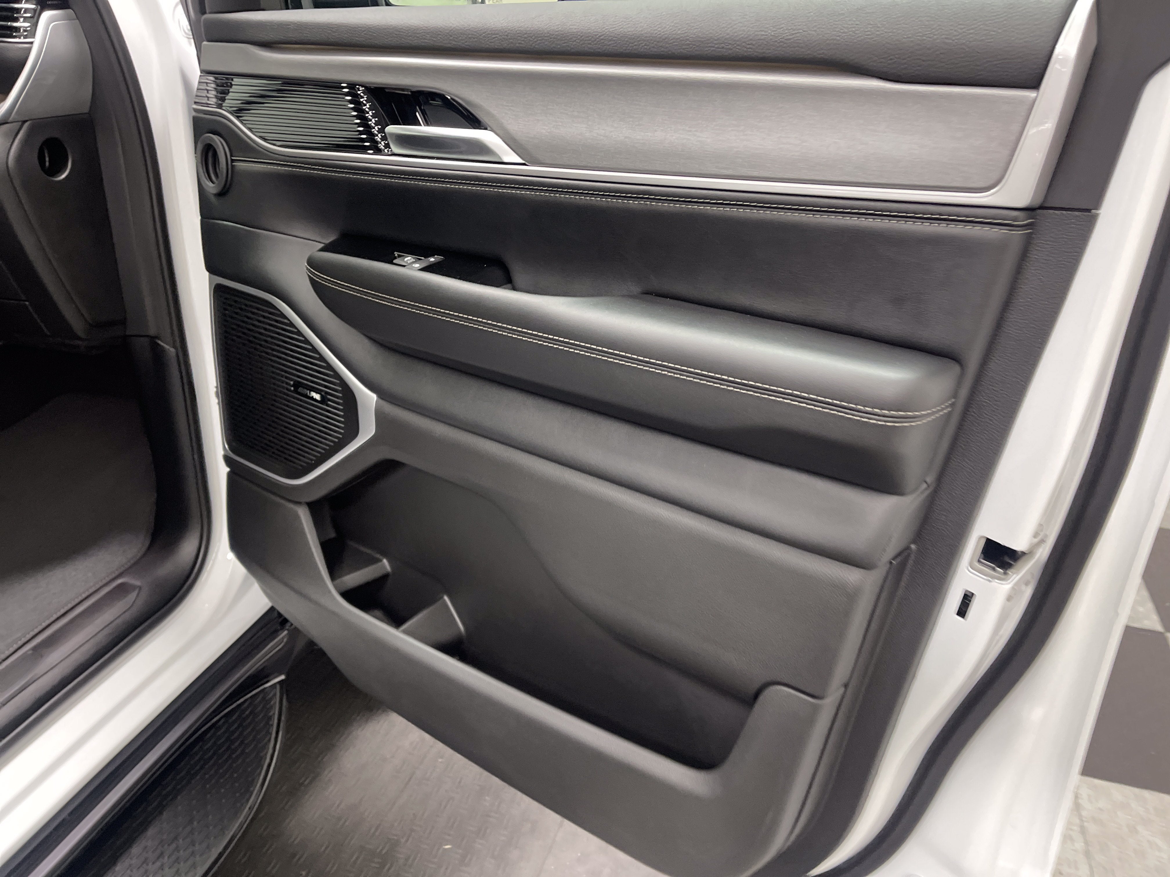 2026 Jeep Grand Wagoneer GRAND WAGONEER 4X4