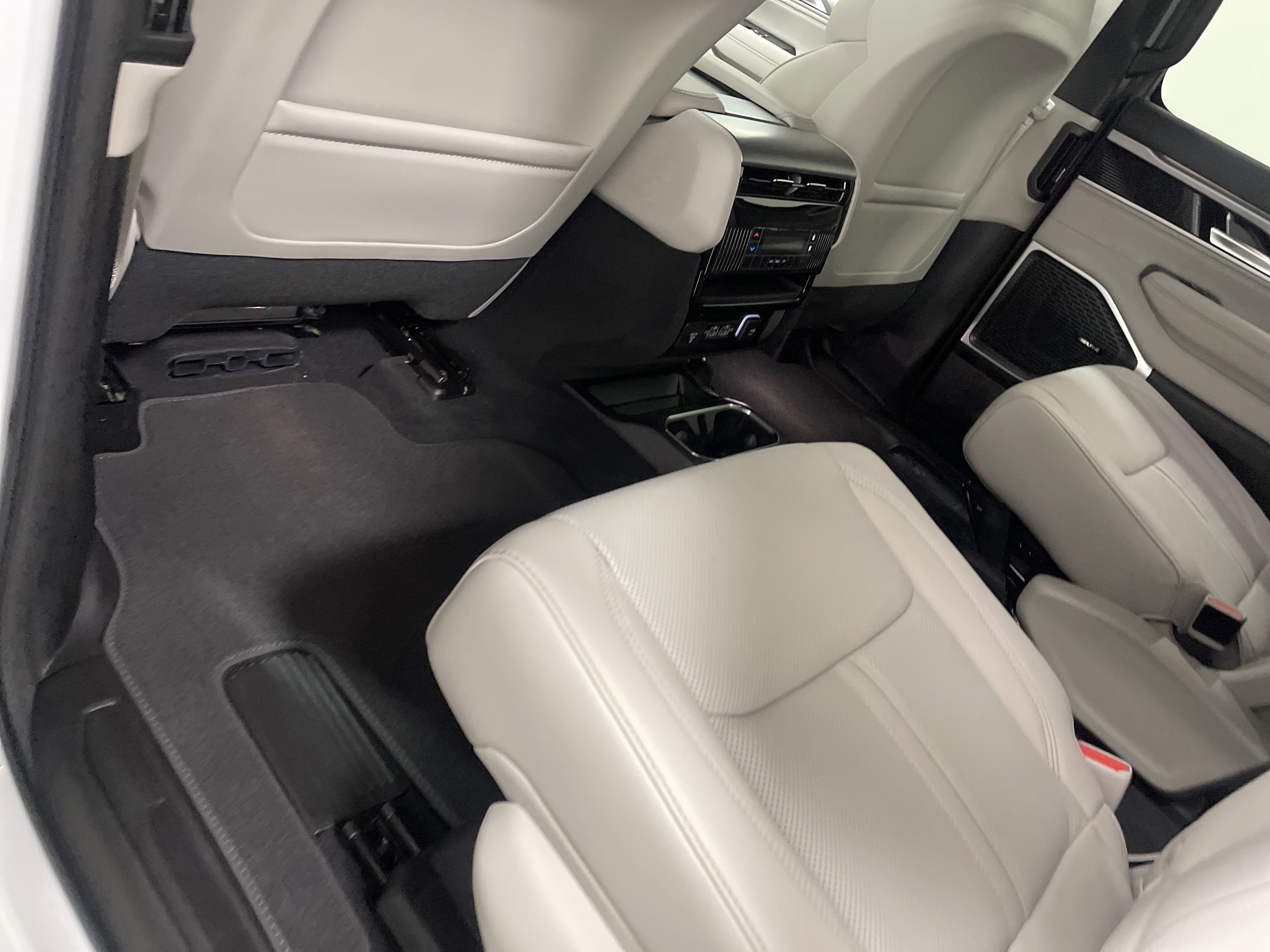 2026 Jeep Grand Wagoneer GRAND WAGONEER 4X4