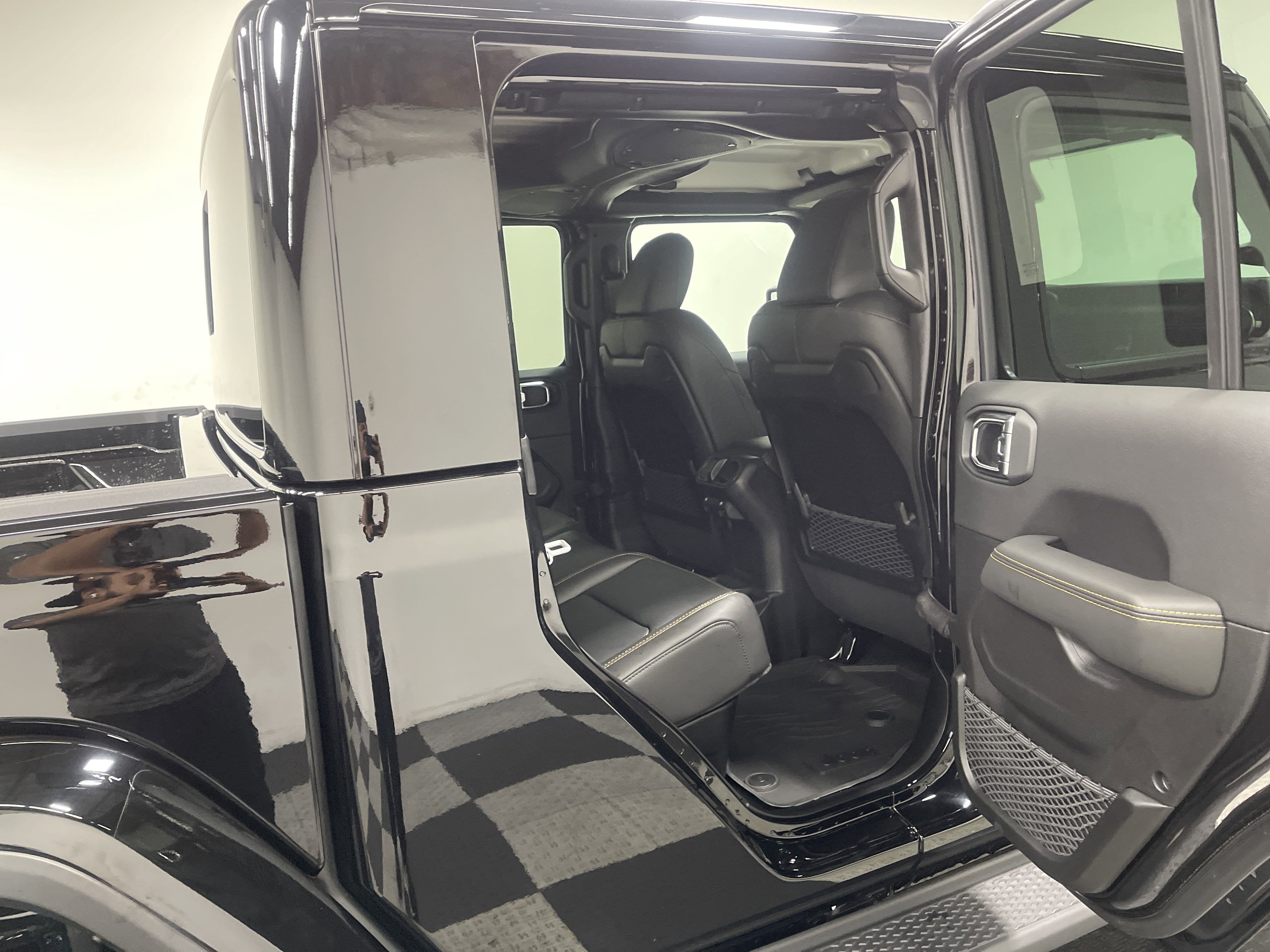 2025 Jeep Gladiator GLADIATOR HIGH TIDE 4X4