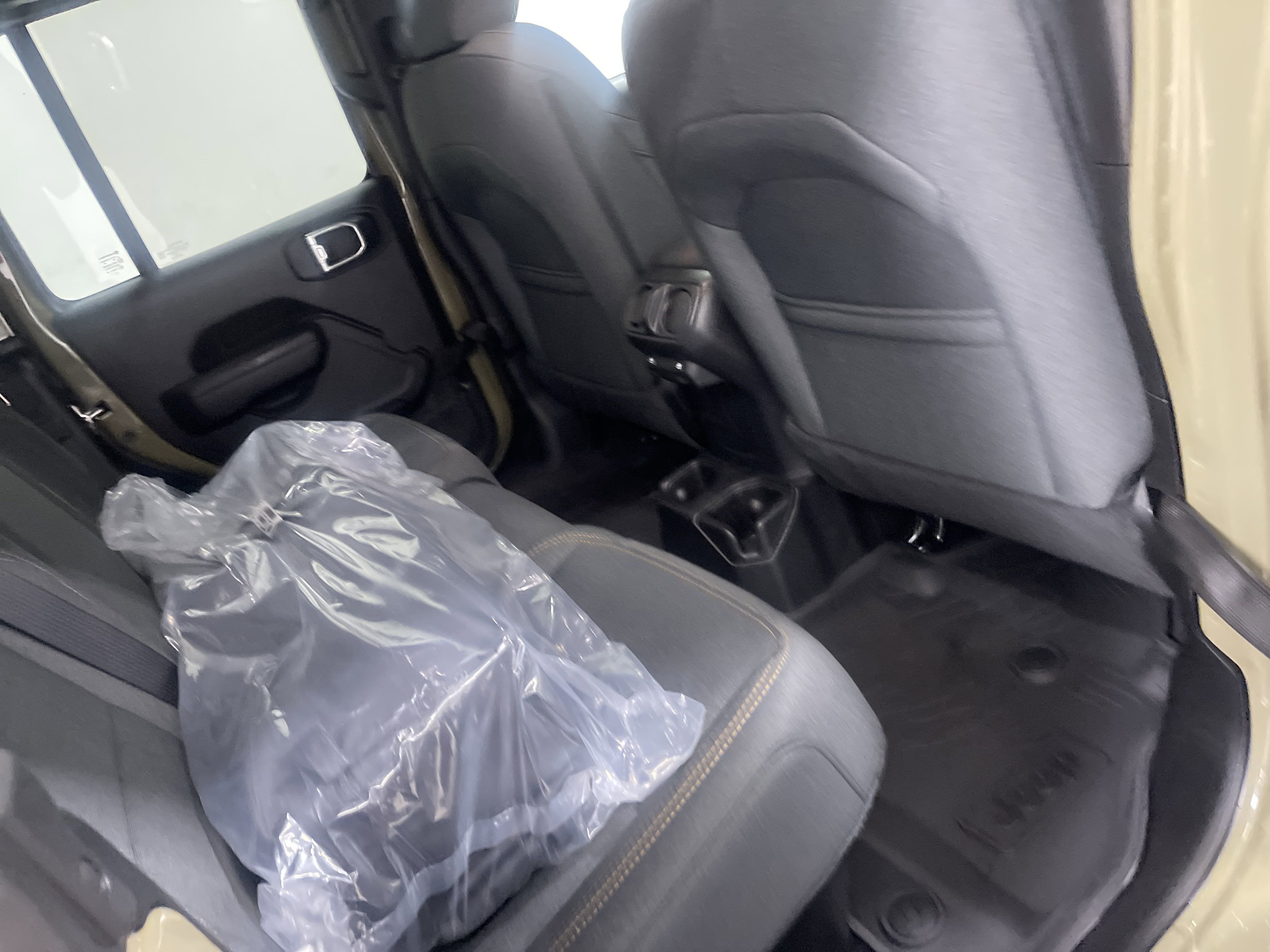 2025 Jeep Gladiator GLADIATOR SPORT S 4X4