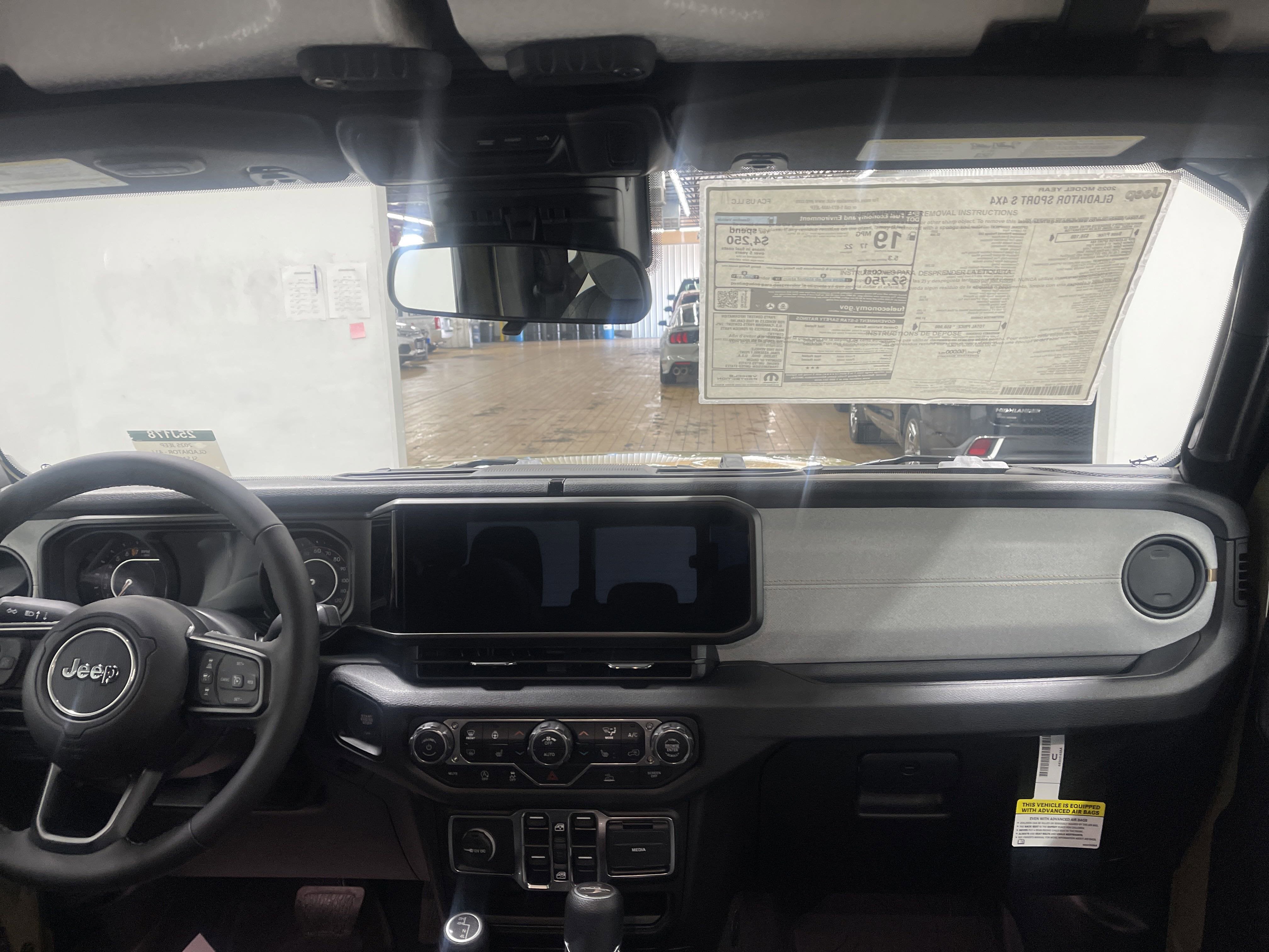 2025 Jeep Gladiator GLADIATOR SPORT S 4X4