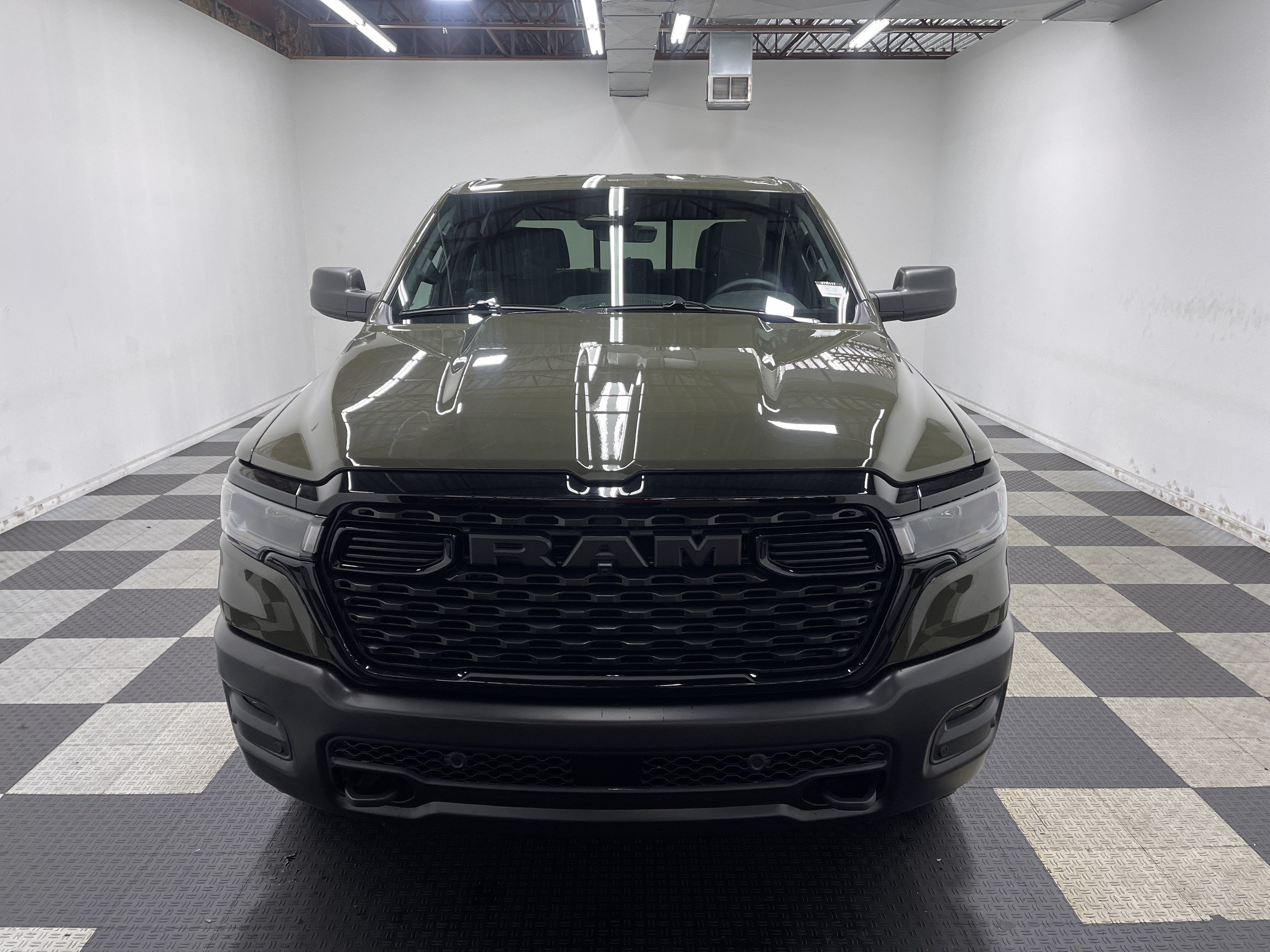 2027 RAM Ram 1500 RAM 1500 WARLOCK CREW CAB 4X4 5'7' BOX