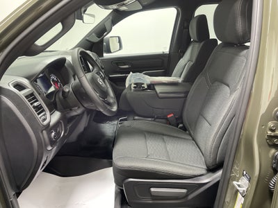 2027 RAM Ram 1500 RAM 1500 WARLOCK CREW CAB 4X4 5'7' BOX