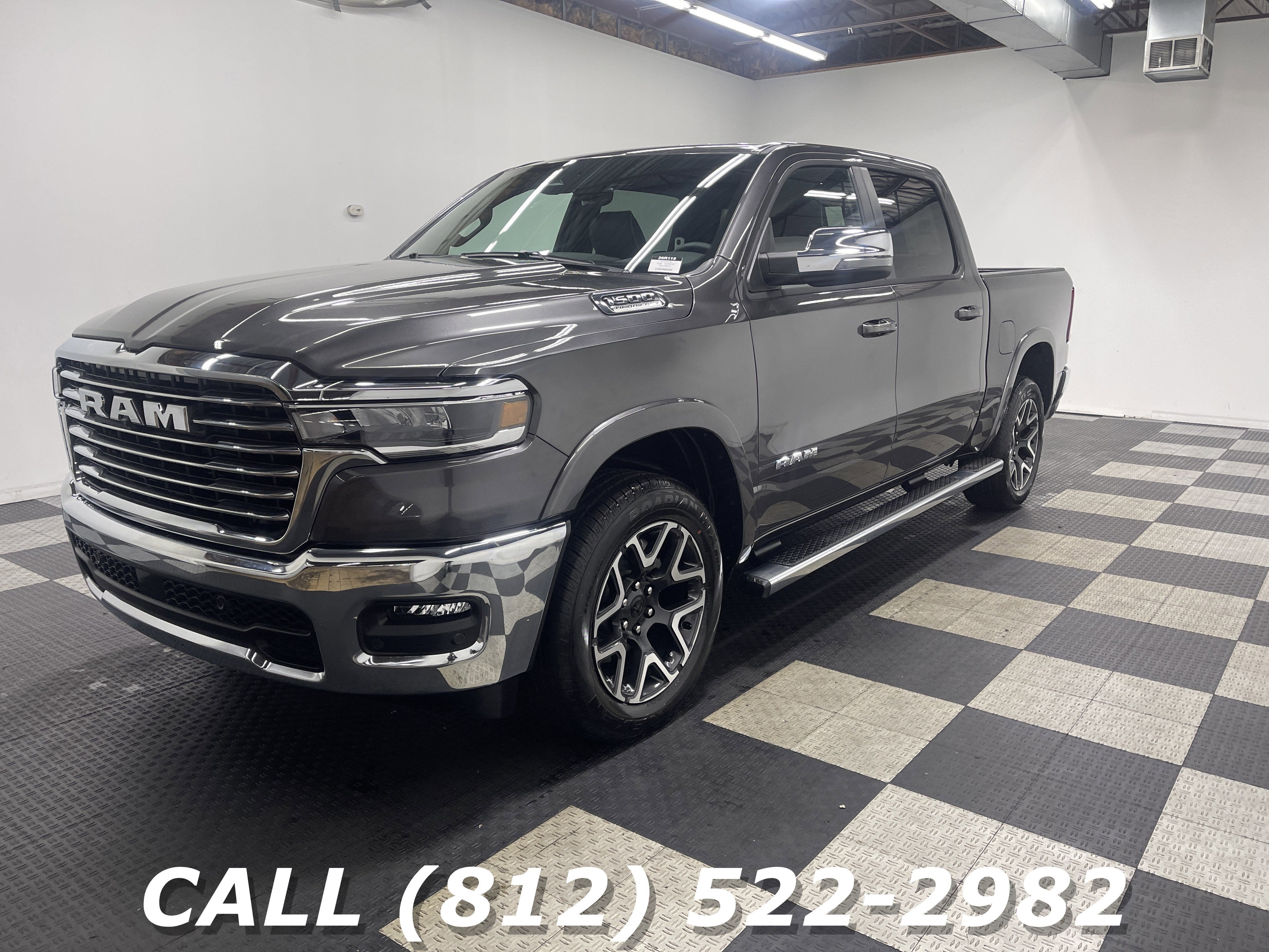 2026 RAM Ram 1500 RAM 1500 LARAMIE CREW CAB 4X4 5'7' BOX