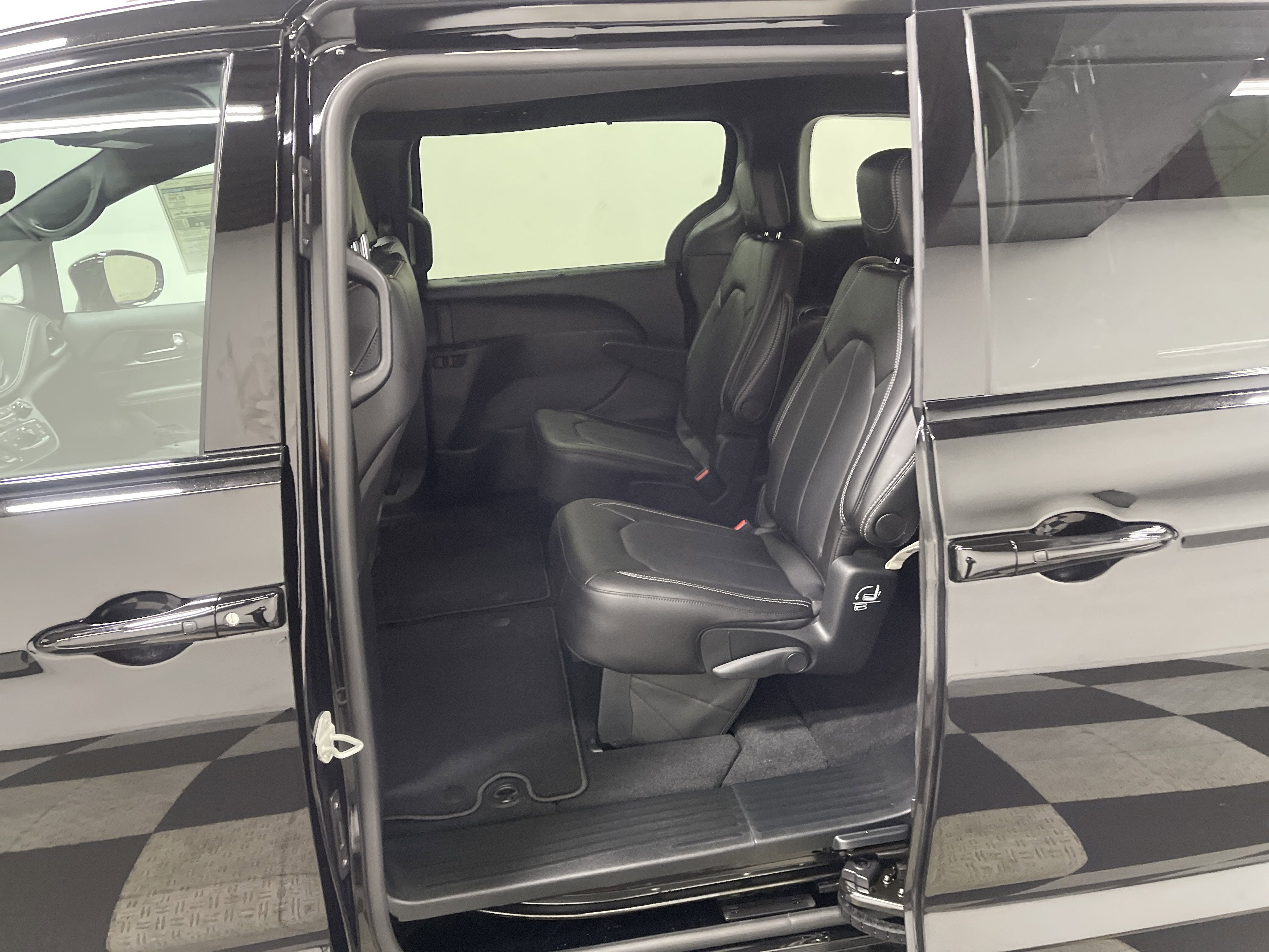 2026 Chrysler Pacifica PACIFICA SELECT