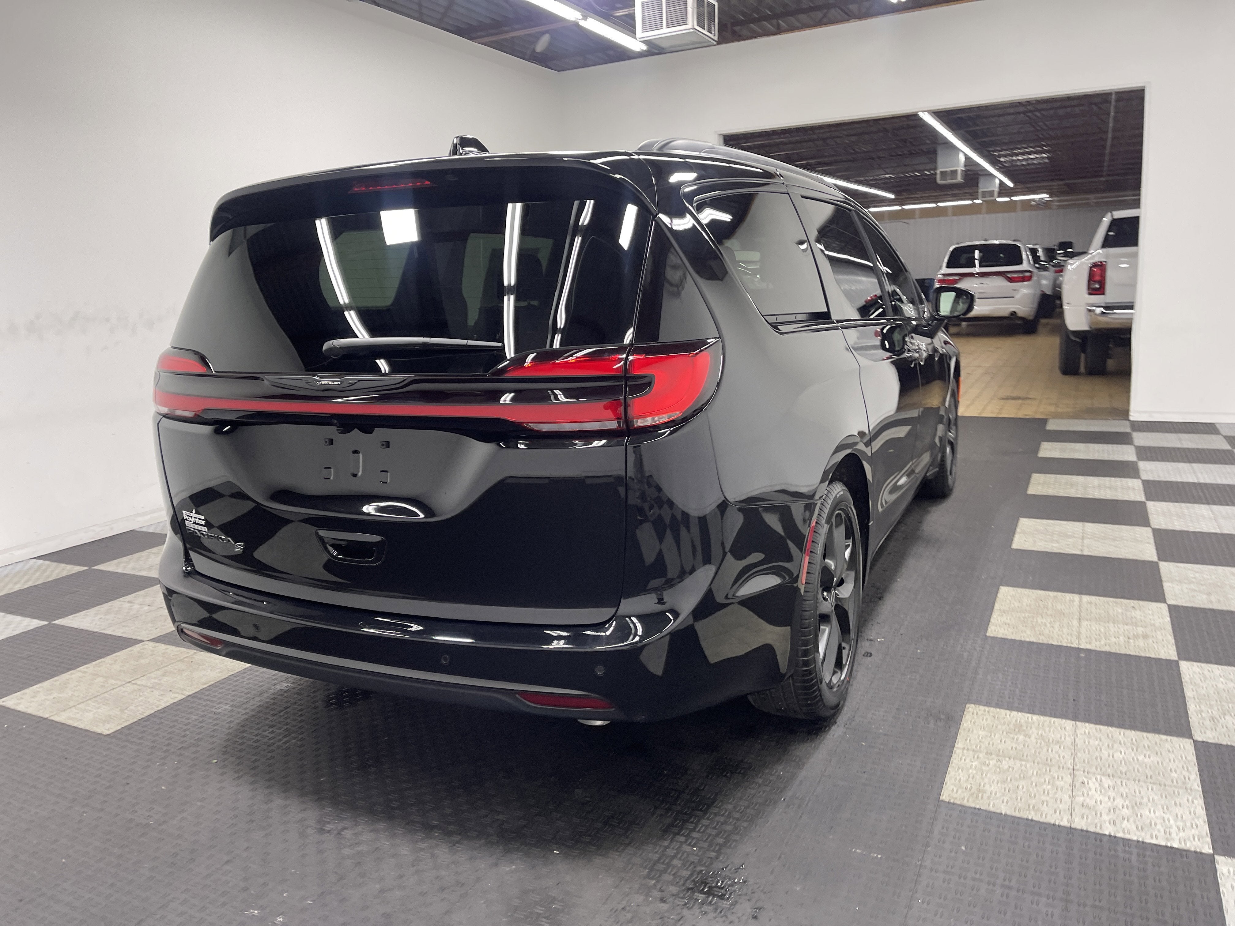 2026 Chrysler Pacifica PACIFICA SELECT