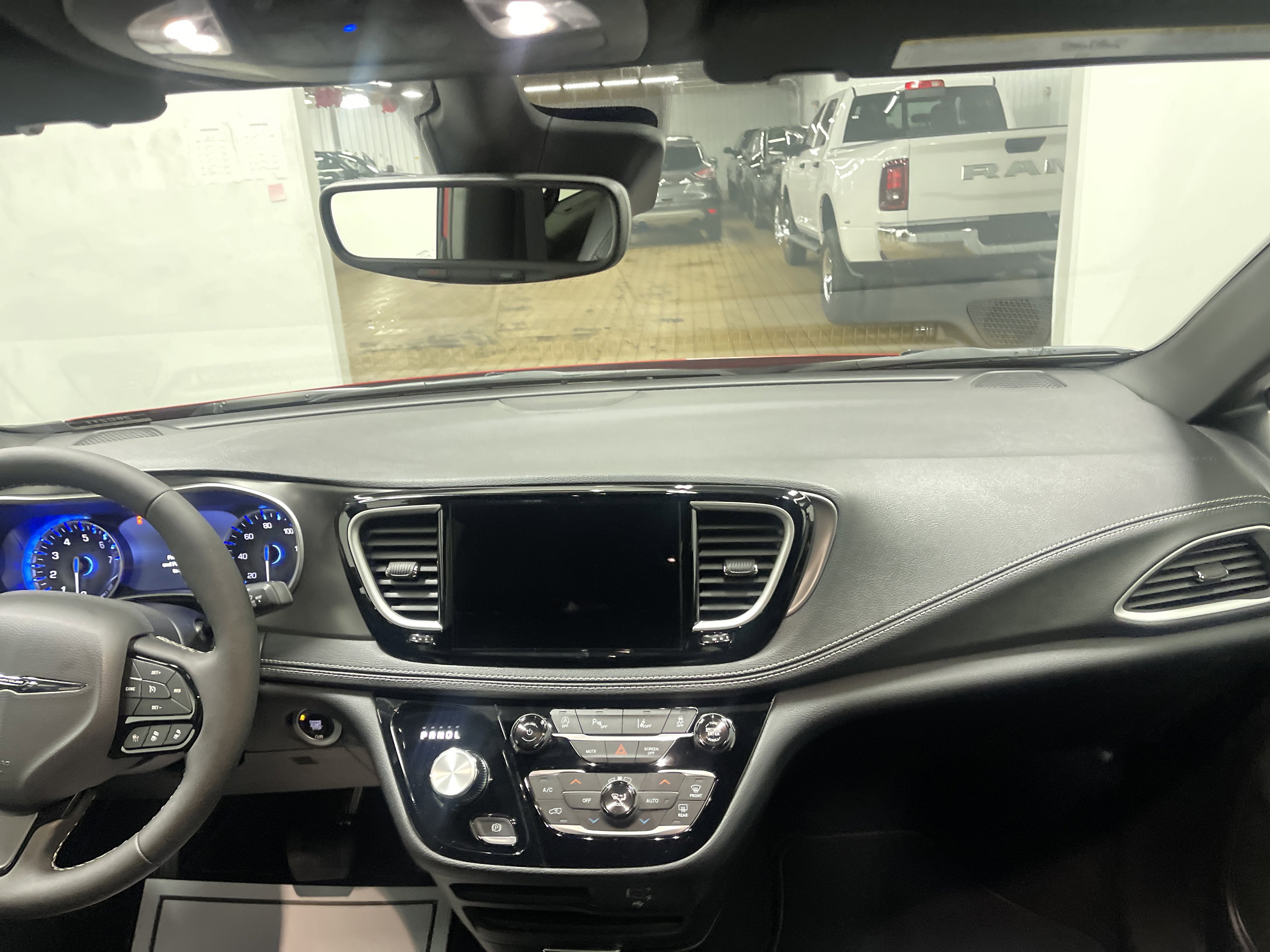 2026 Chrysler Pacifica PACIFICA SELECT