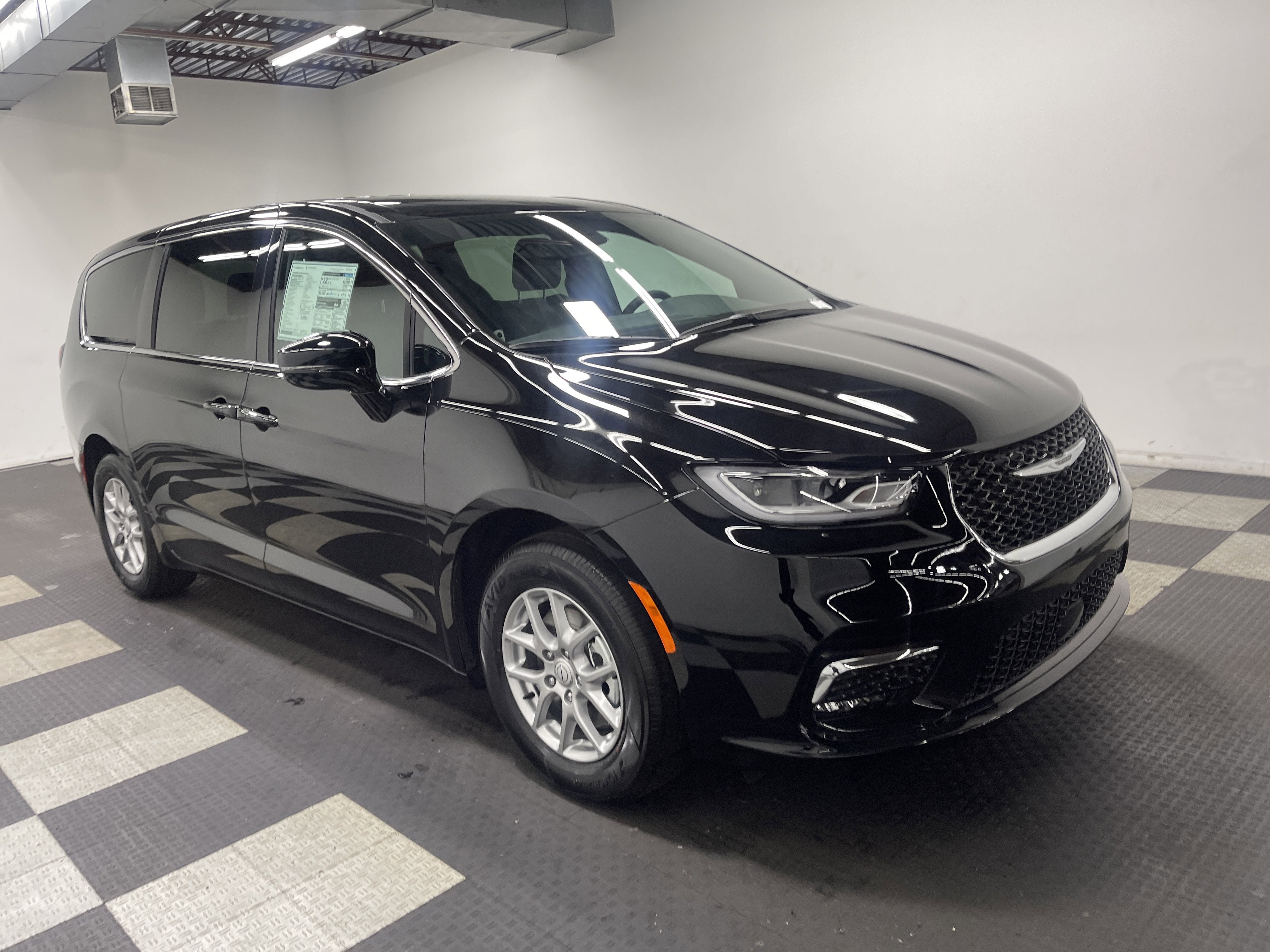 2026 Chrysler Pacifica PACIFICA SELECT