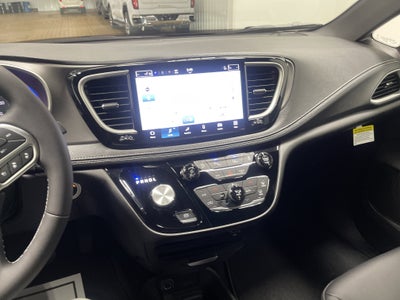 2027 Chrysler Pacifica PACIFICA SELECT