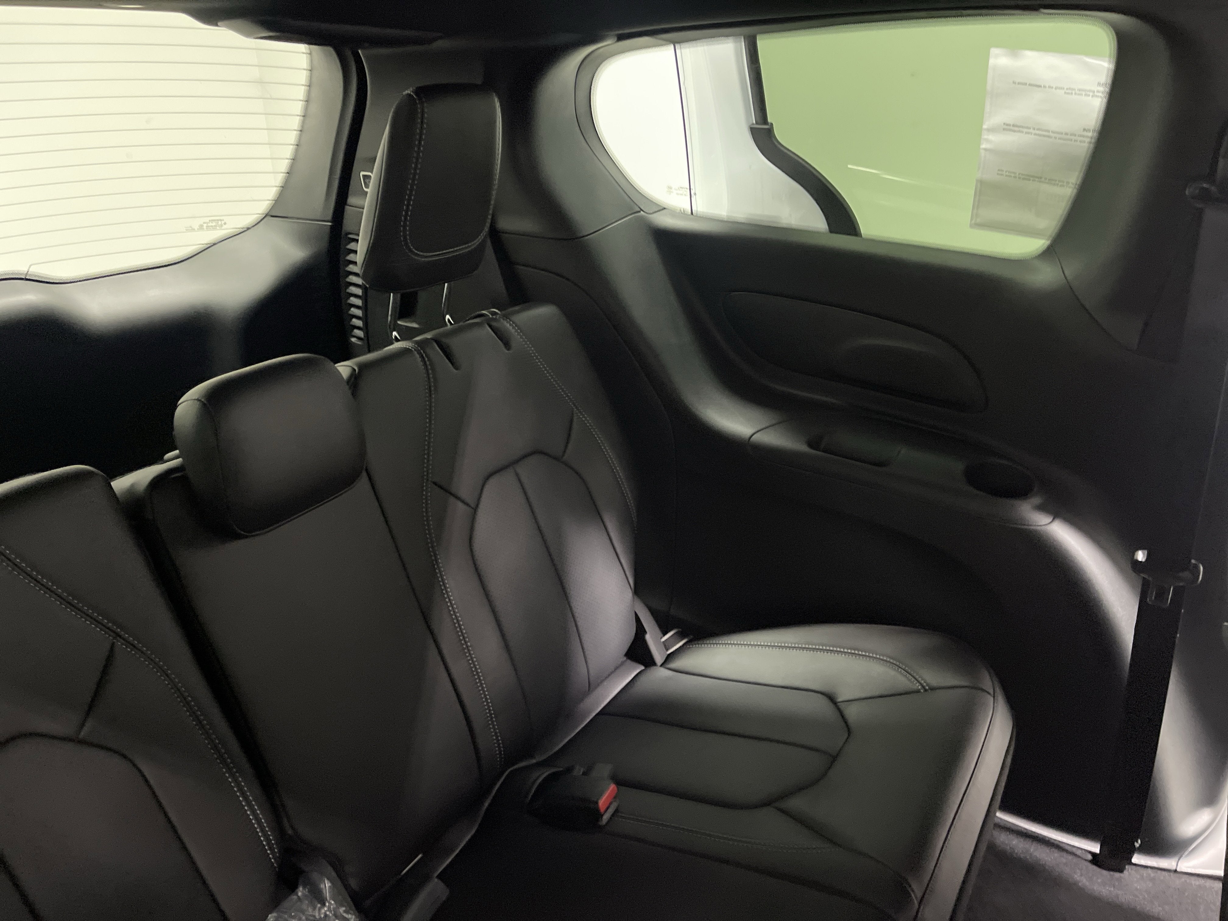 2026 Chrysler Voyager VOYAGER LX