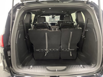 2025 Chrysler Voyager VOYAGER LX