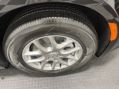 2025 Chrysler Voyager VOYAGER LX