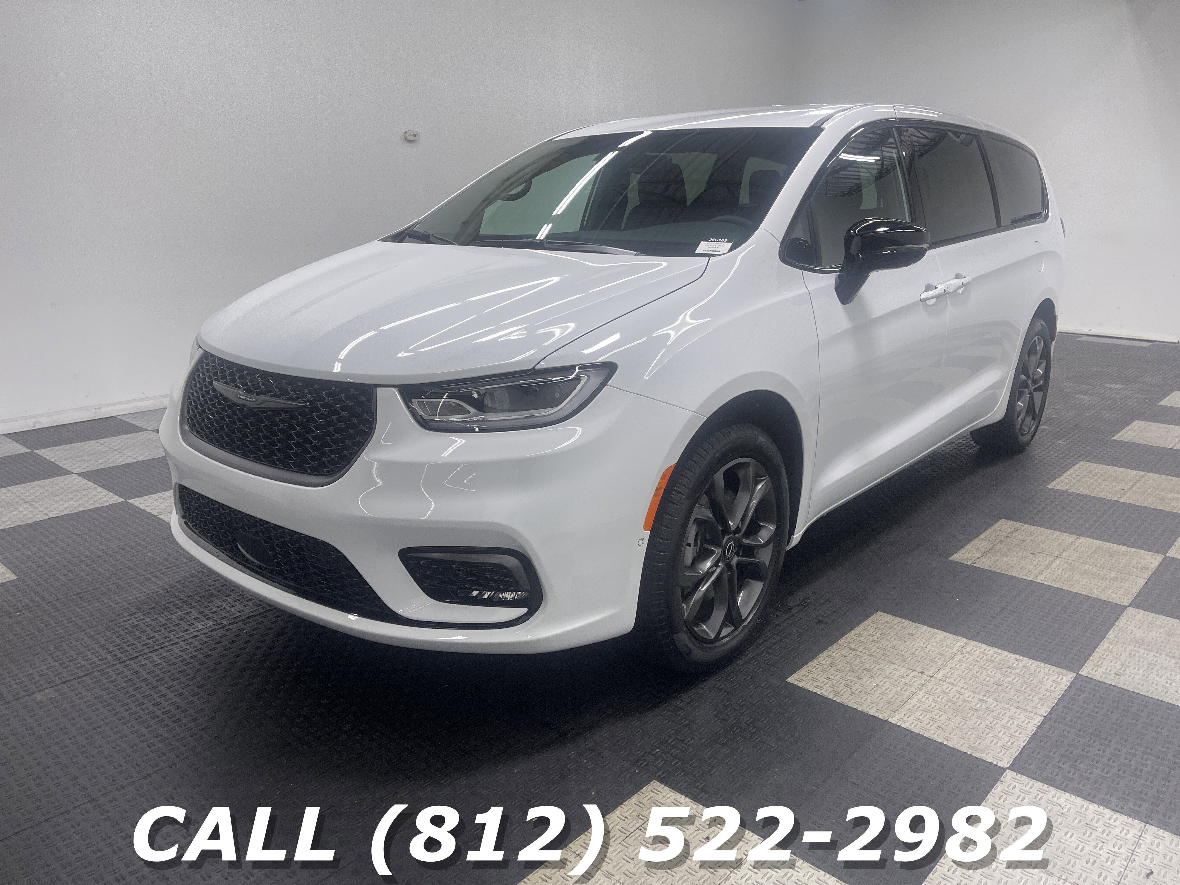 2026 Chrysler Pacifica PACIFICA SELECT AWD