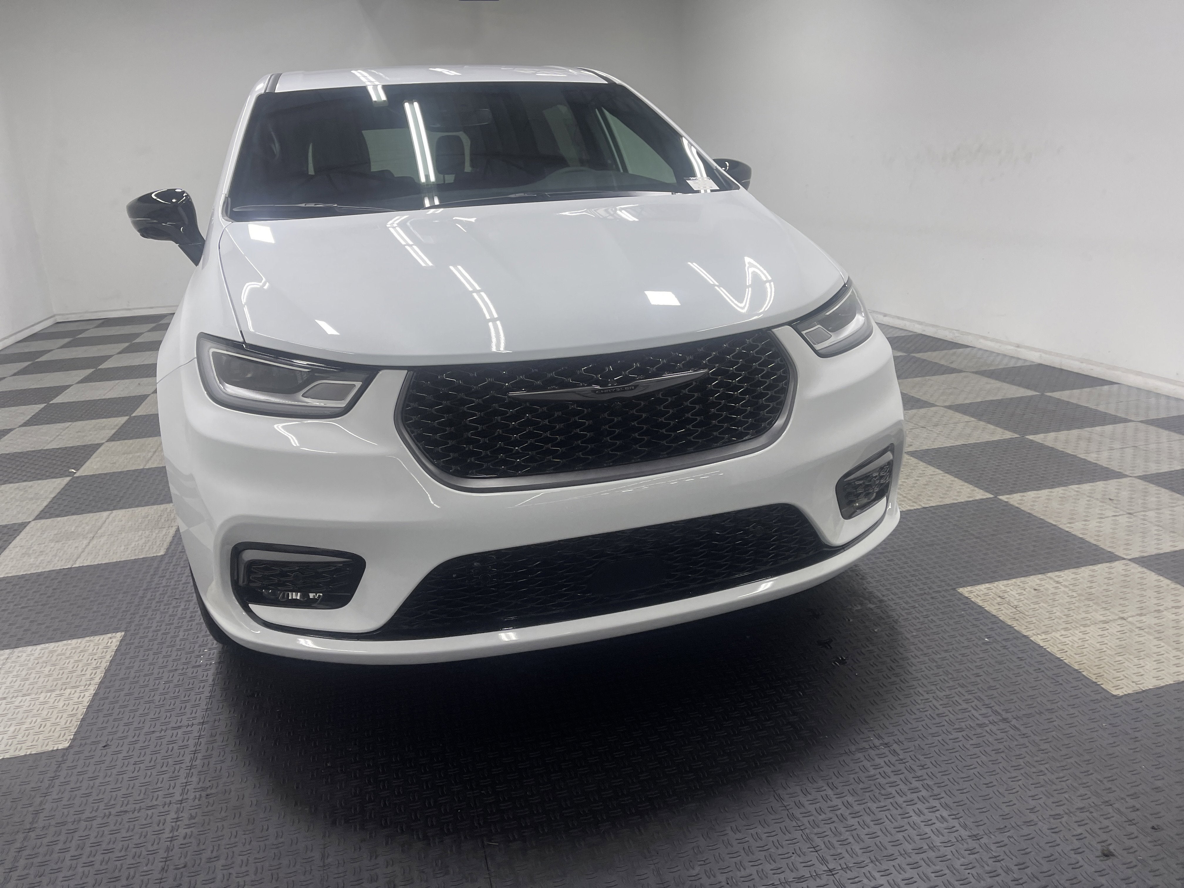 2026 Chrysler Pacifica PACIFICA SELECT AWD