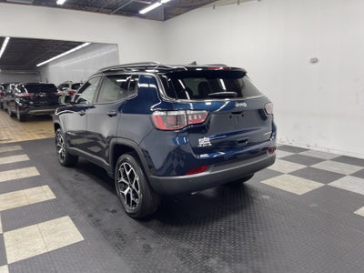 2026 Jeep Compass COMPASS LIMITED 4X4