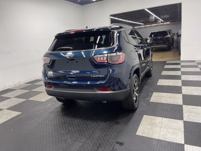 2026 Jeep Compass COMPASS LIMITED 4X4