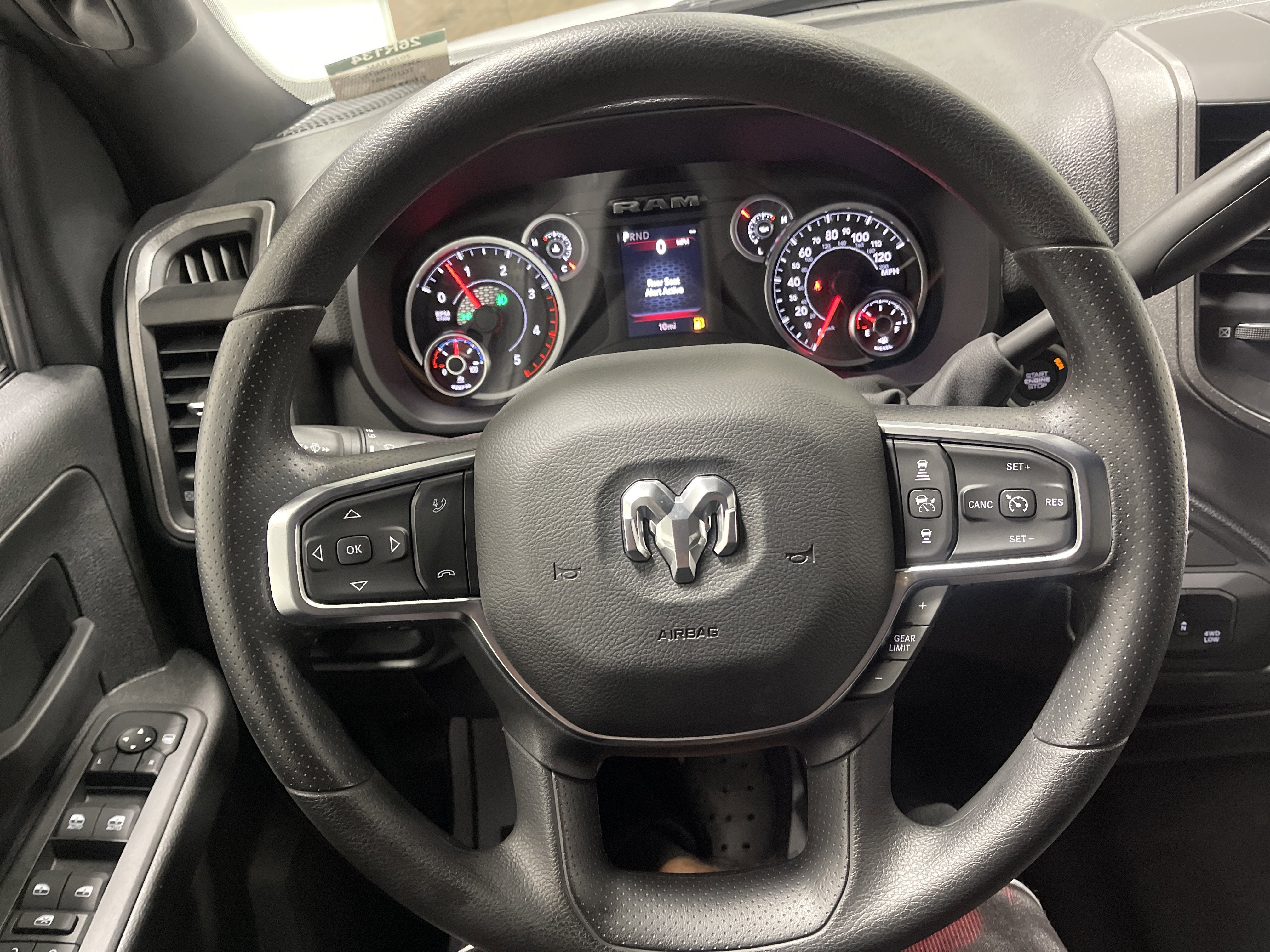 2026 RAM Ram 2500 RAM 2500 TRADESMAN CREW CAB 4X4 6'4' BOX