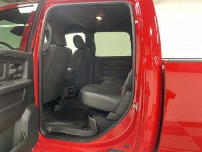 2026 RAM Ram 2500 RAM 2500 BLACK EXPRESS CREW CAB 4X4 6'4' BOX