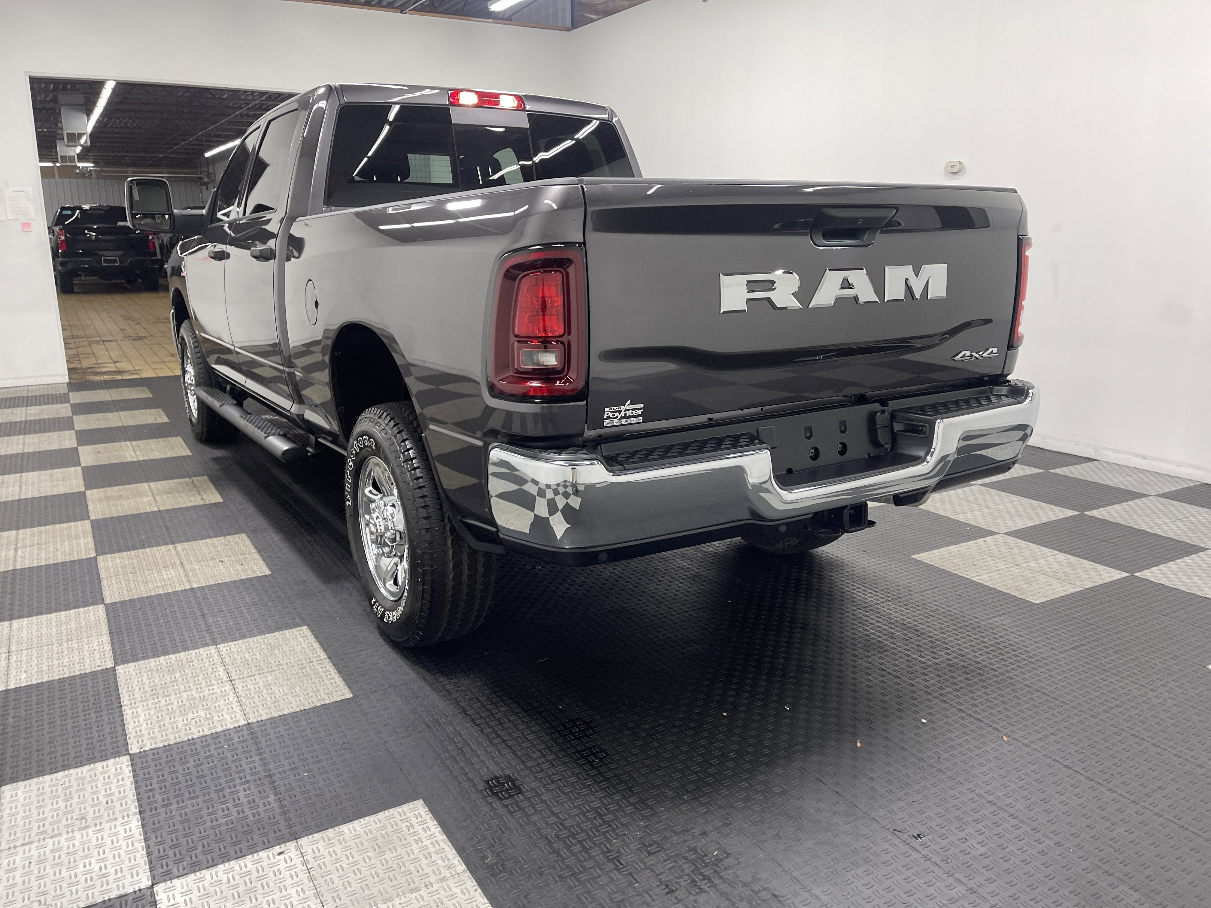 2026 RAM Ram 2500 RAM 2500 TRADESMAN CREW CAB 4X4 6'4' BOX